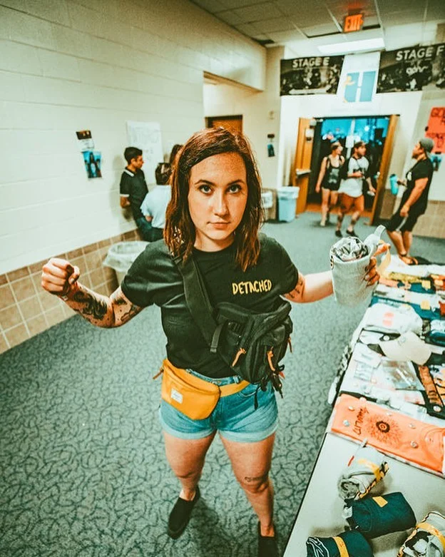 @sadtuba Looking good in the detached tee 🤙🏻
A little reminder today: The world needs you to show up today. You are powerful. You are valuable &amp; what you believe changes the world.
📷: @siriuslypro .
.
#detached #detachedclothing #anxiety #depr