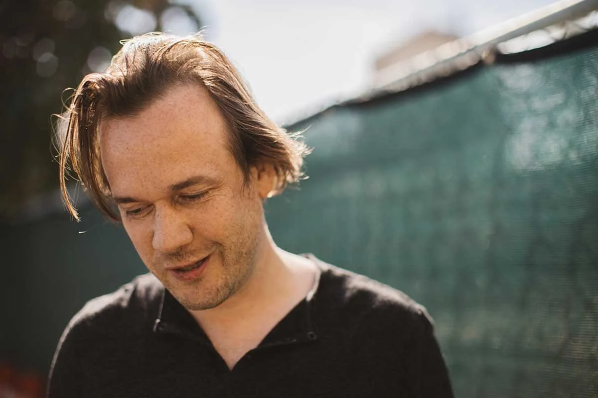 Philosopher Peter Rollins on Liver King, Irish Mammies &amp; the Tyranny of Happiness