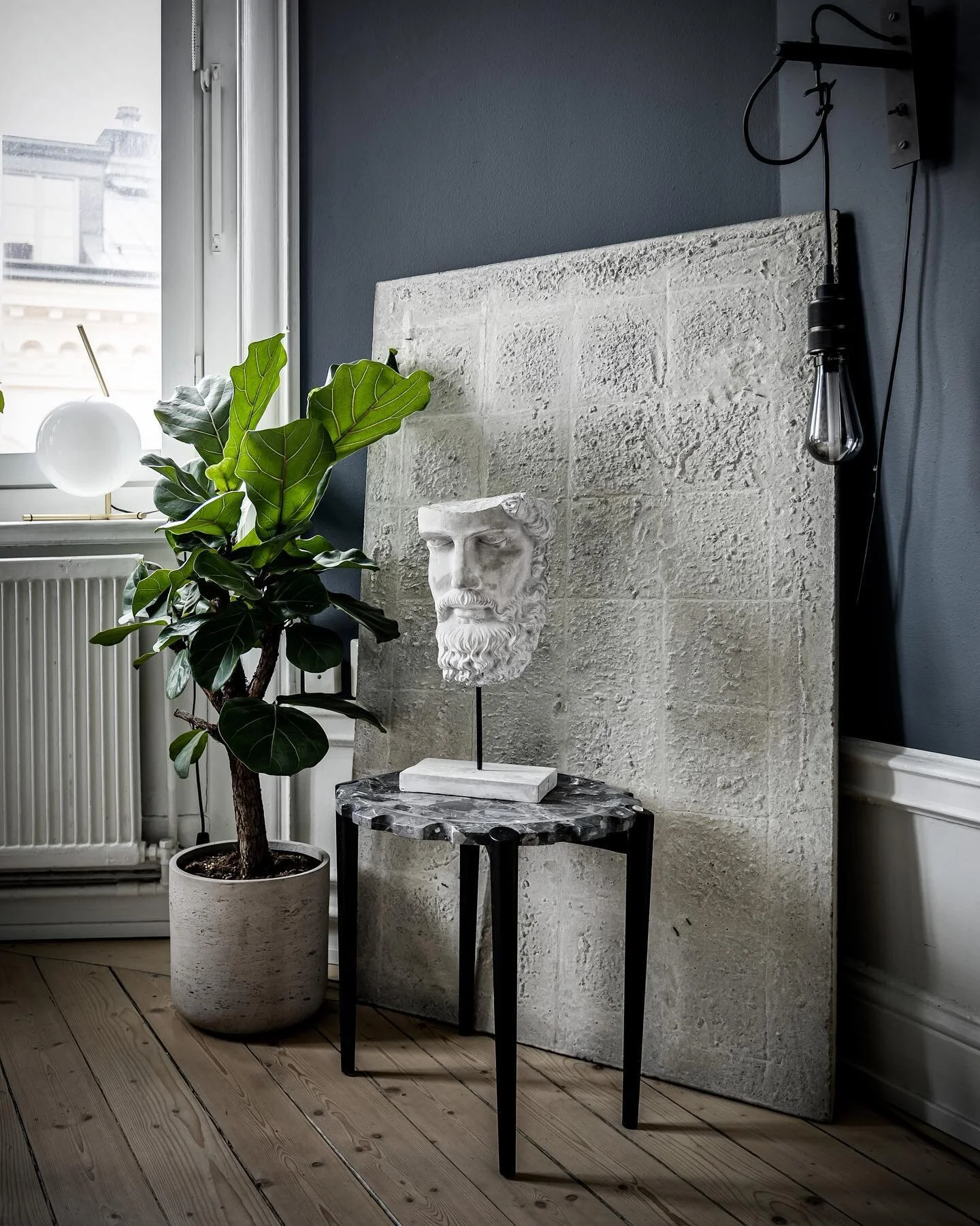 New side table in Gris Alvito from @maami_home -