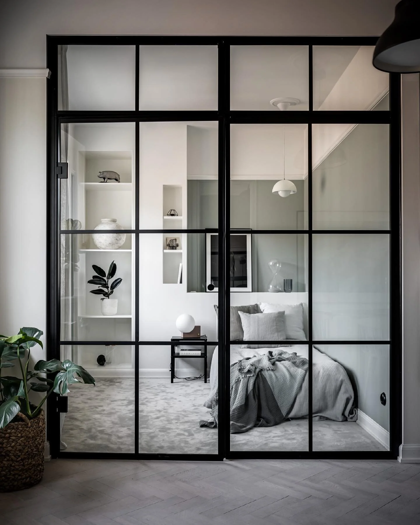 Soon for sale at Rörstrandsgatan 19 - Styling & photo by us - Via Andreas Winqvist / Notar Vasastan -