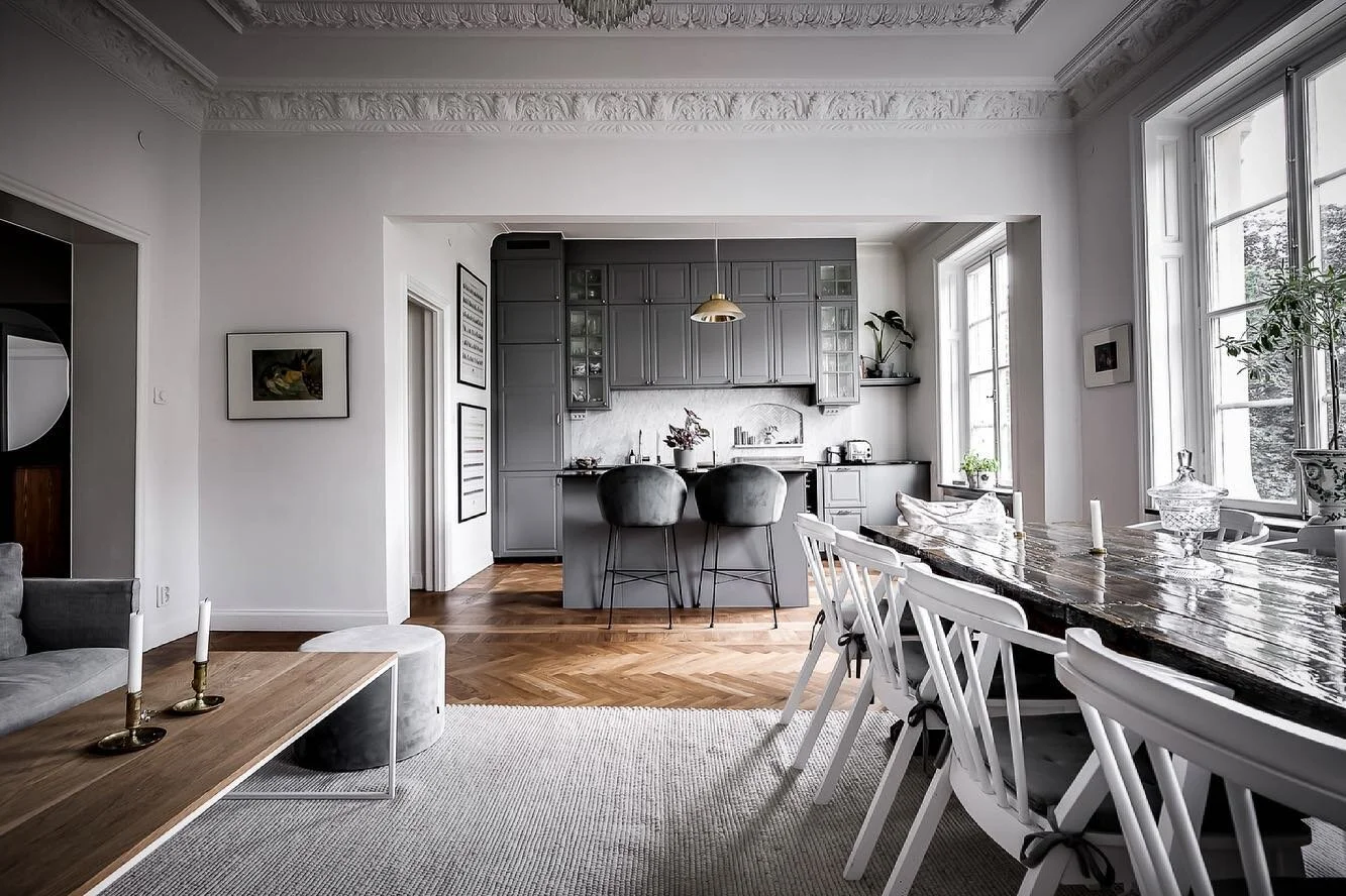 Interior inspiration from recent photo shoot. How about that stucco?