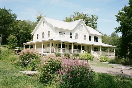 Stonehill's Farmhouse