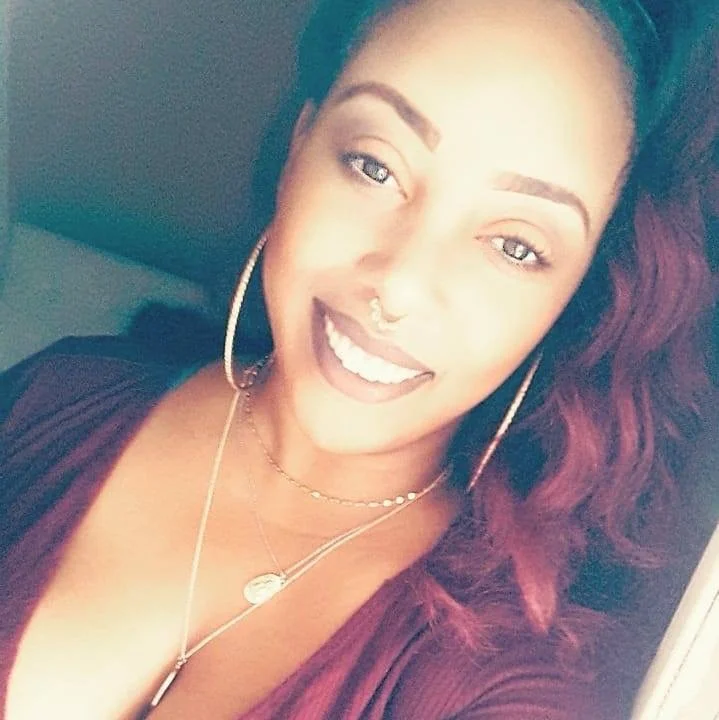 Sarah Olivia - Los Angeles, CA