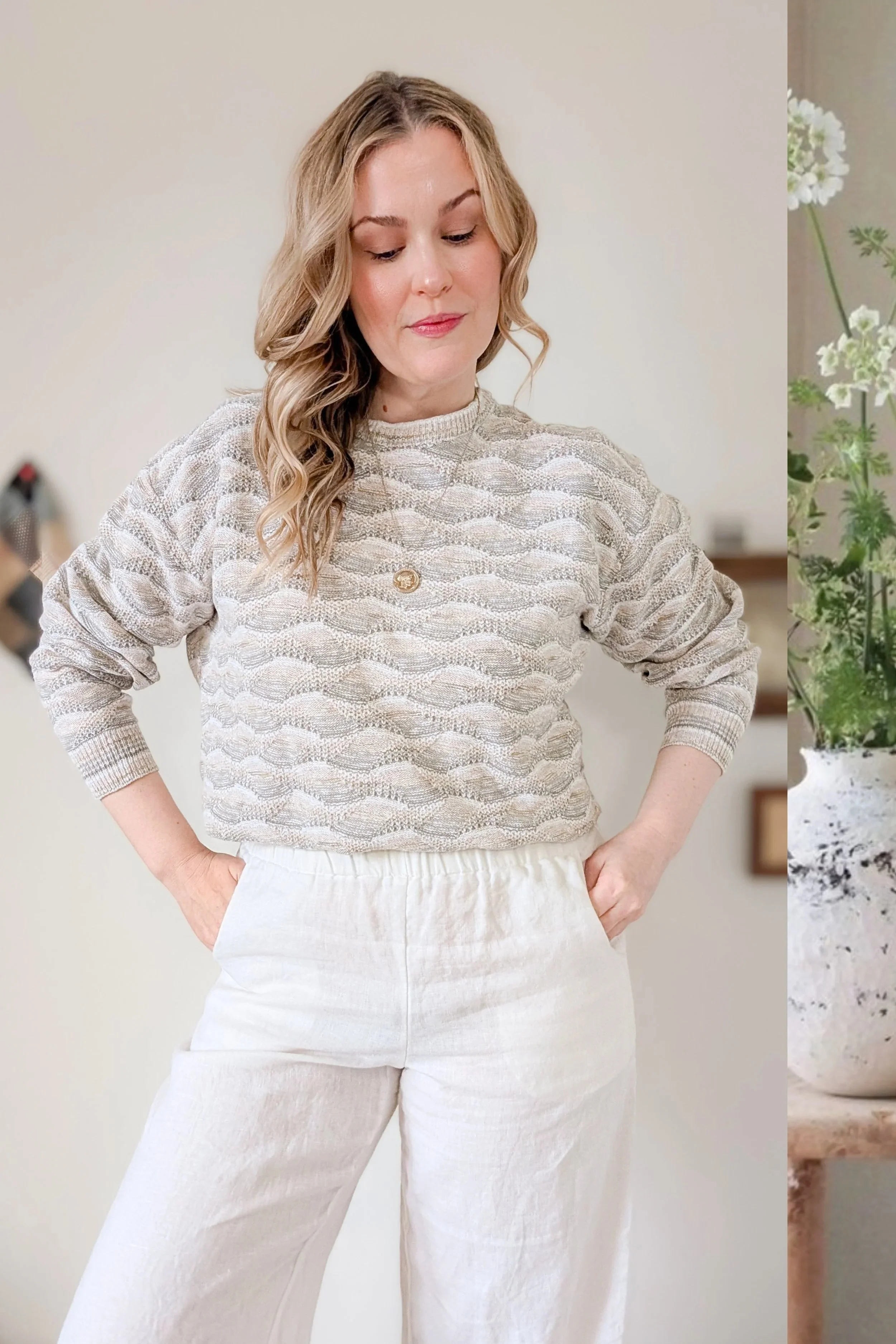 90s Neutral Textured Scallop Cotton Crew Neck Sweater