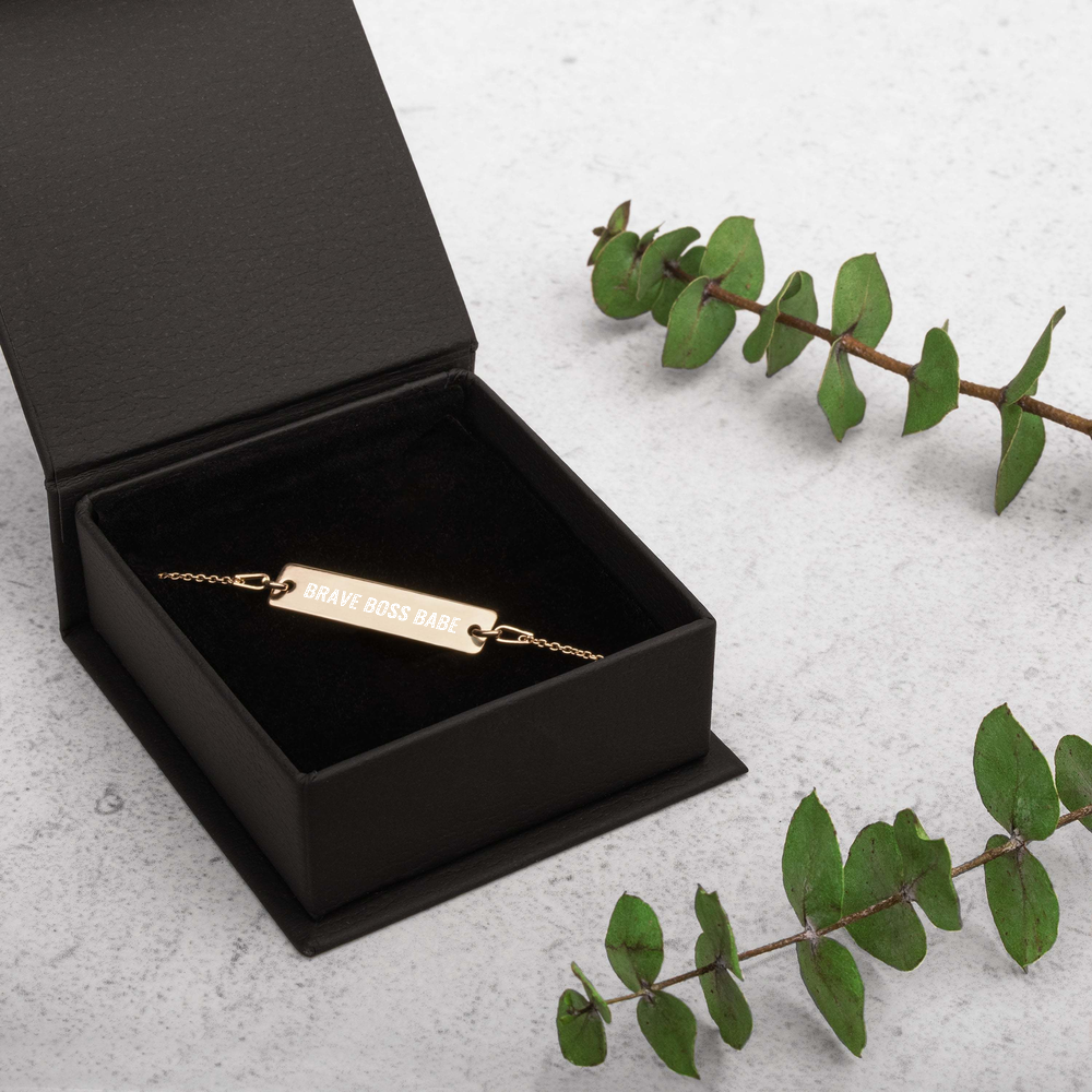 mockup_Lifestyle-1_Lifestyle_18K-Rose-Gold-coating.png