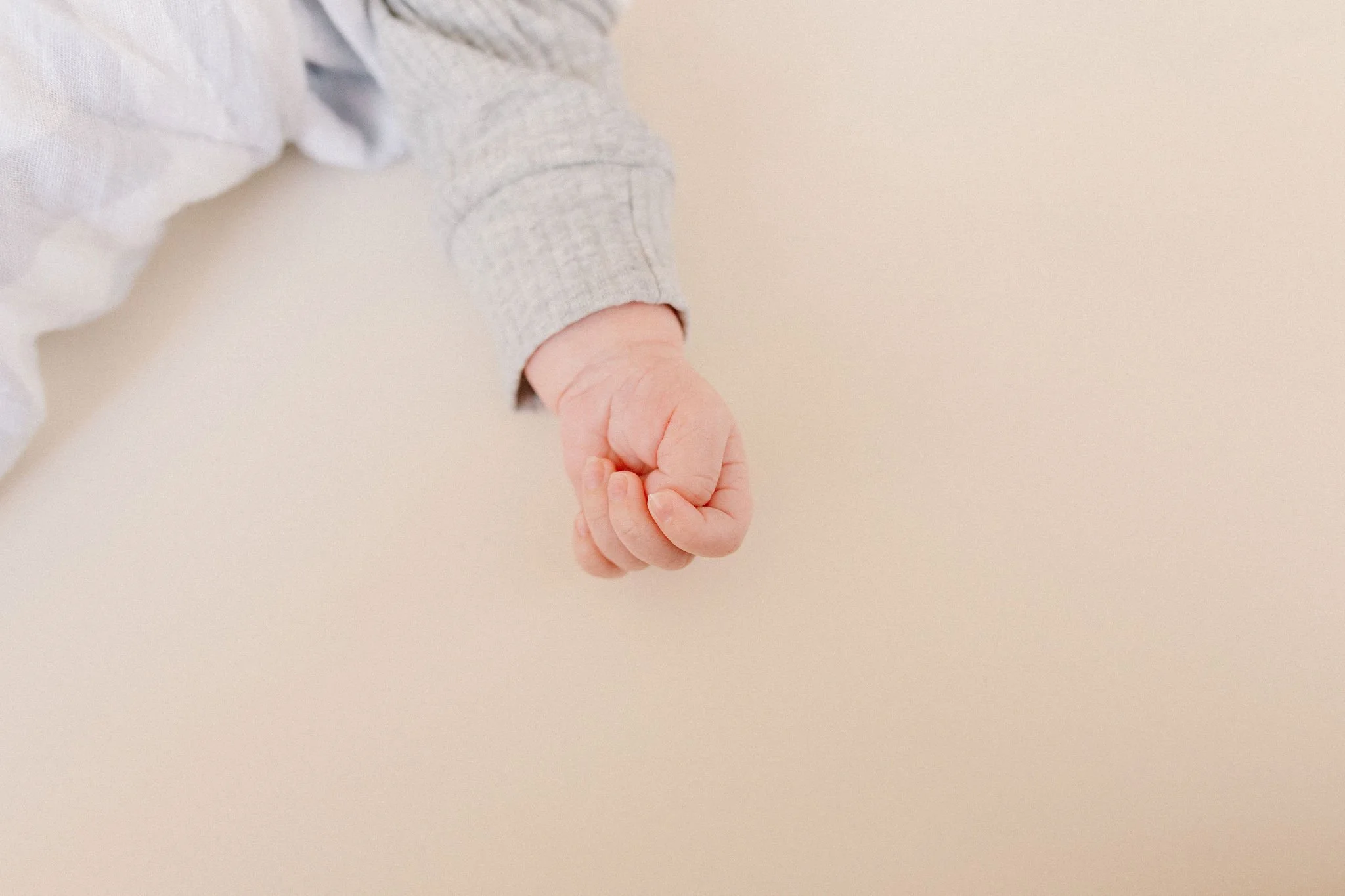 baby hands details photo natural light studio by Phoenix newborn photographer