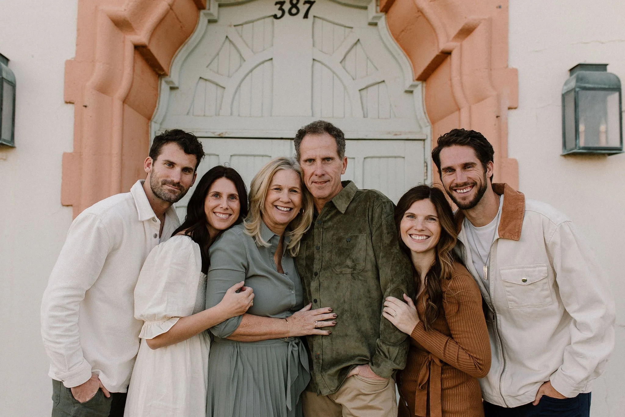 parents with adult siblings during extended family photography session