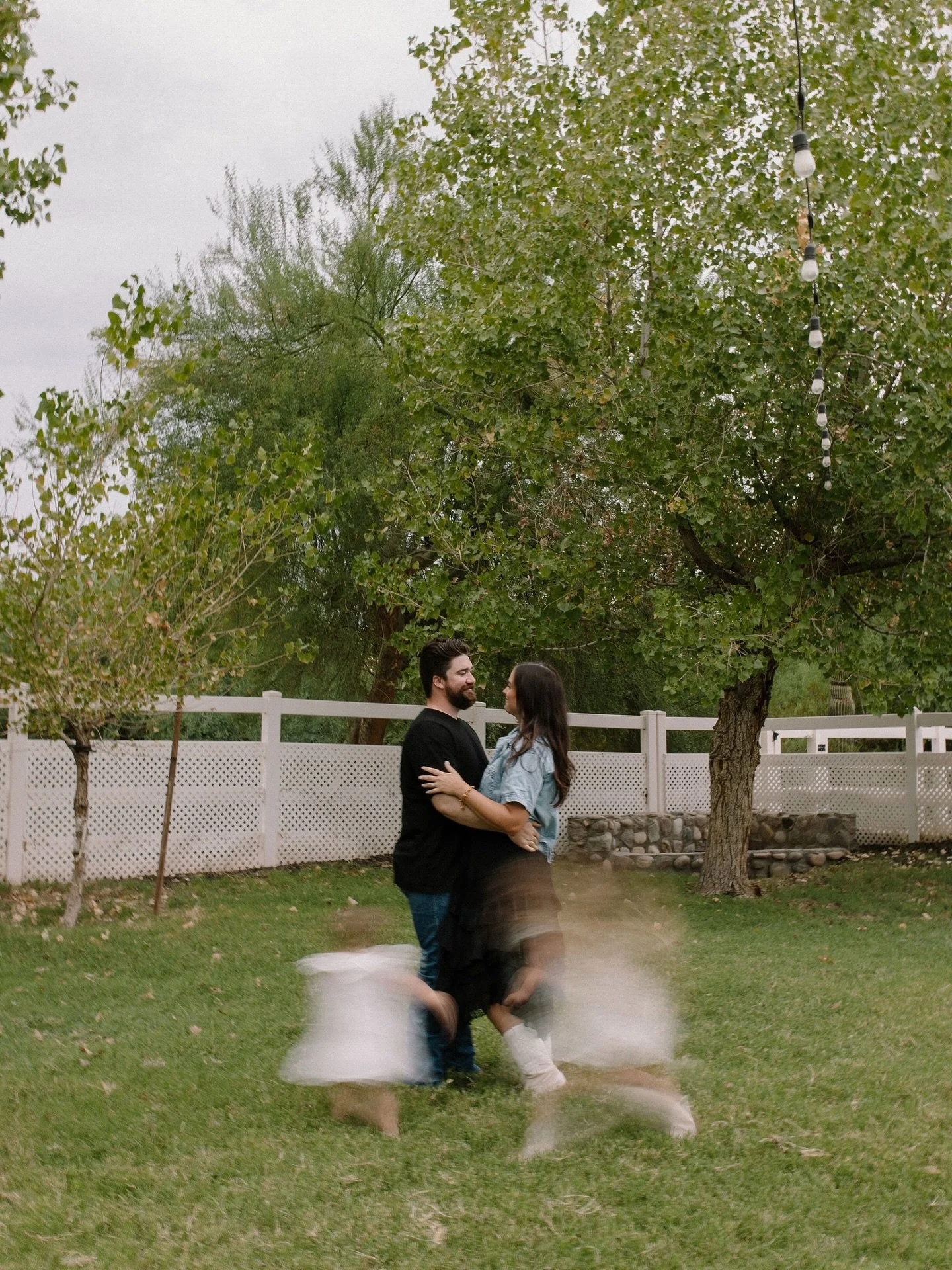 When you bring your own sunshine to the session ☀️✨

My sister-in-laws are really bringing it this year to their photoshoots! I&rsquo;m obsessed with both (I&rsquo;m not biased) and seriously could share every photo (I&rsquo;m not biased)! But just L