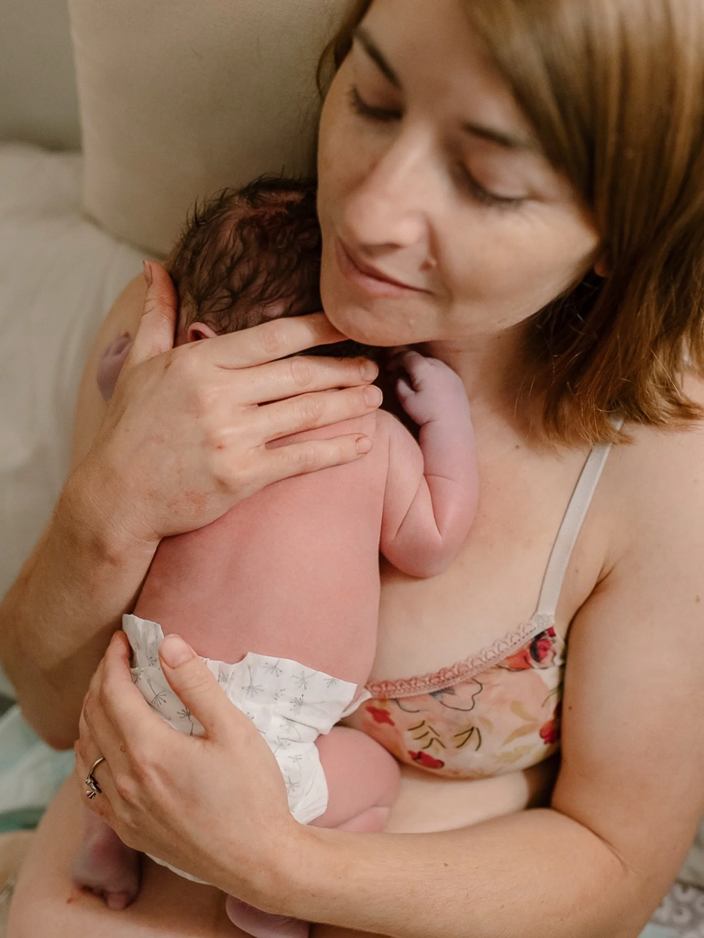 Three weeks early at one in the morning, the most magical birthday ✨

Being there to photograph Sarah&rsquo;s birth was such a special moment, not just because she was my wedding photographer and longtime friend, but because she really exudes strengt