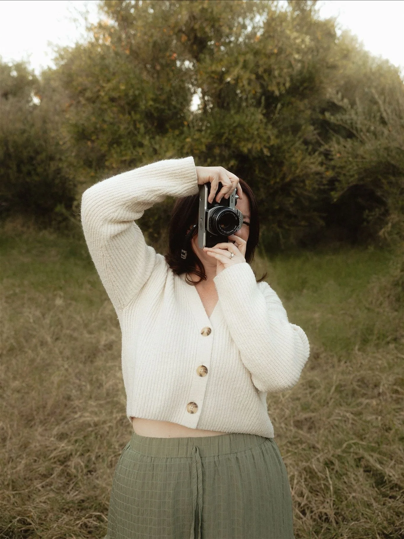 Just feeling so grateful today ✨ every comment, message, like, follow, share, client, supports this little family of mine. It means so much to me and even that is an understatement. Thank you thank you thank you 🥹🫶🏻

.
.
.
.
#azphotographer #arizo