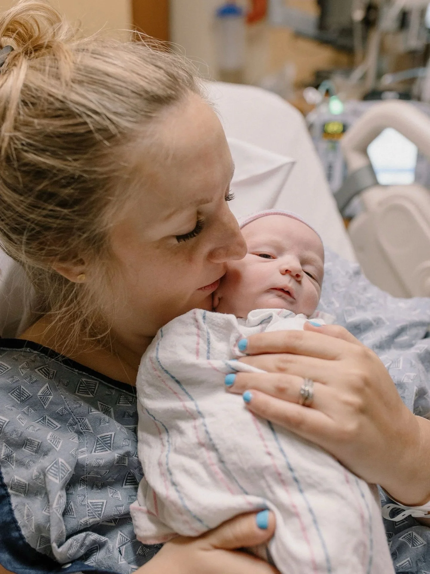 All the little moments you never want to forget 💕 

Birth photography is more than just taking photos. It&rsquo;s connection, it&rsquo;s supporting, it&rsquo;s the art of noticing. If you&rsquo;re on the fence - I get it! I was too. But nothing is b