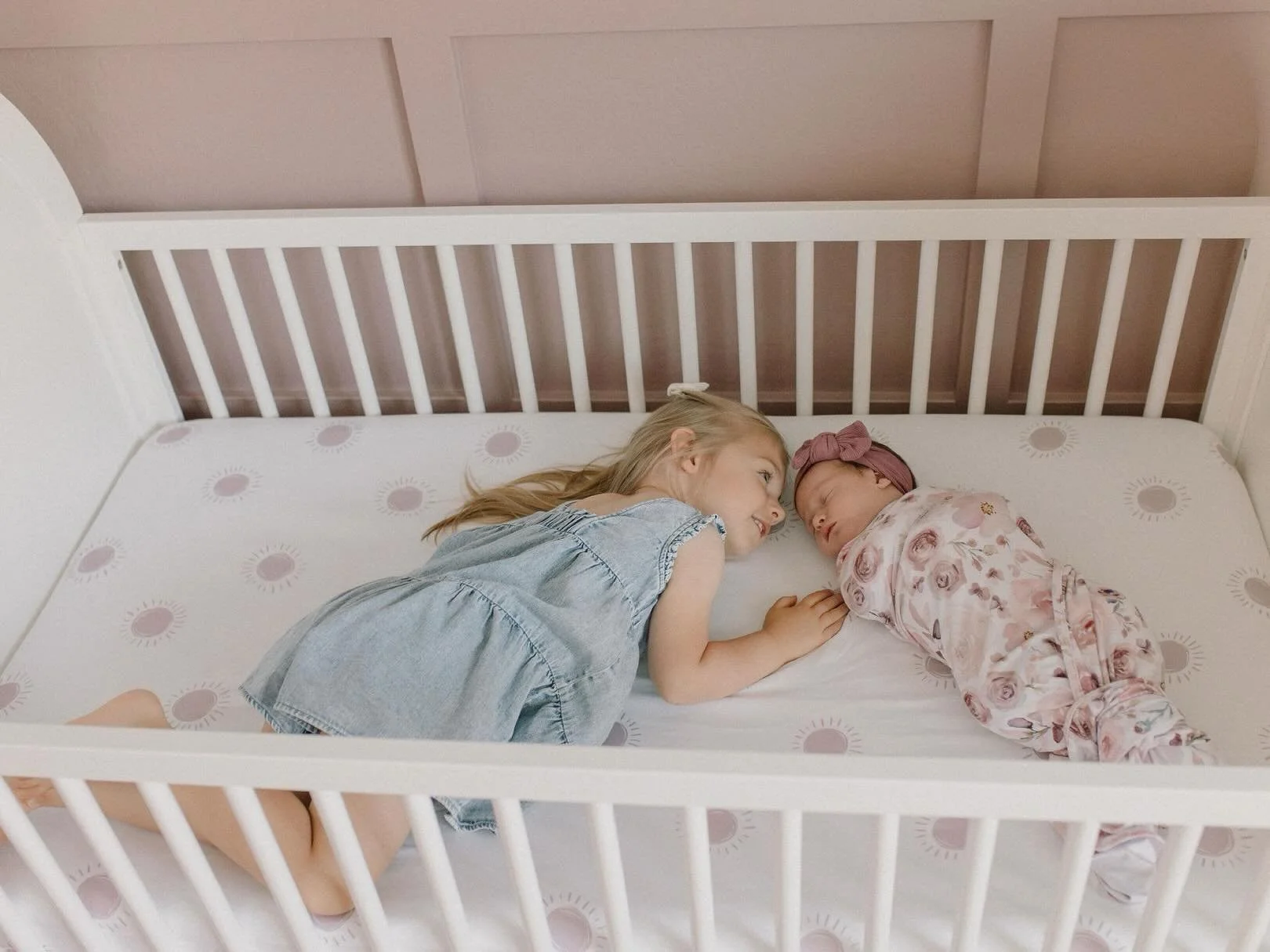 Sisters 💕 

I photographed big sister in some of the same spots 3 years ago, and it was so sweet to be asked back to photograph newborn baby sister! I love seeing sibling interactions, it&rsquo;s seriously the best part of in-home newborn photos!

#