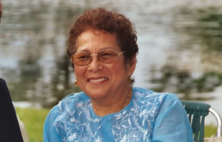 mumsie blue.jpg