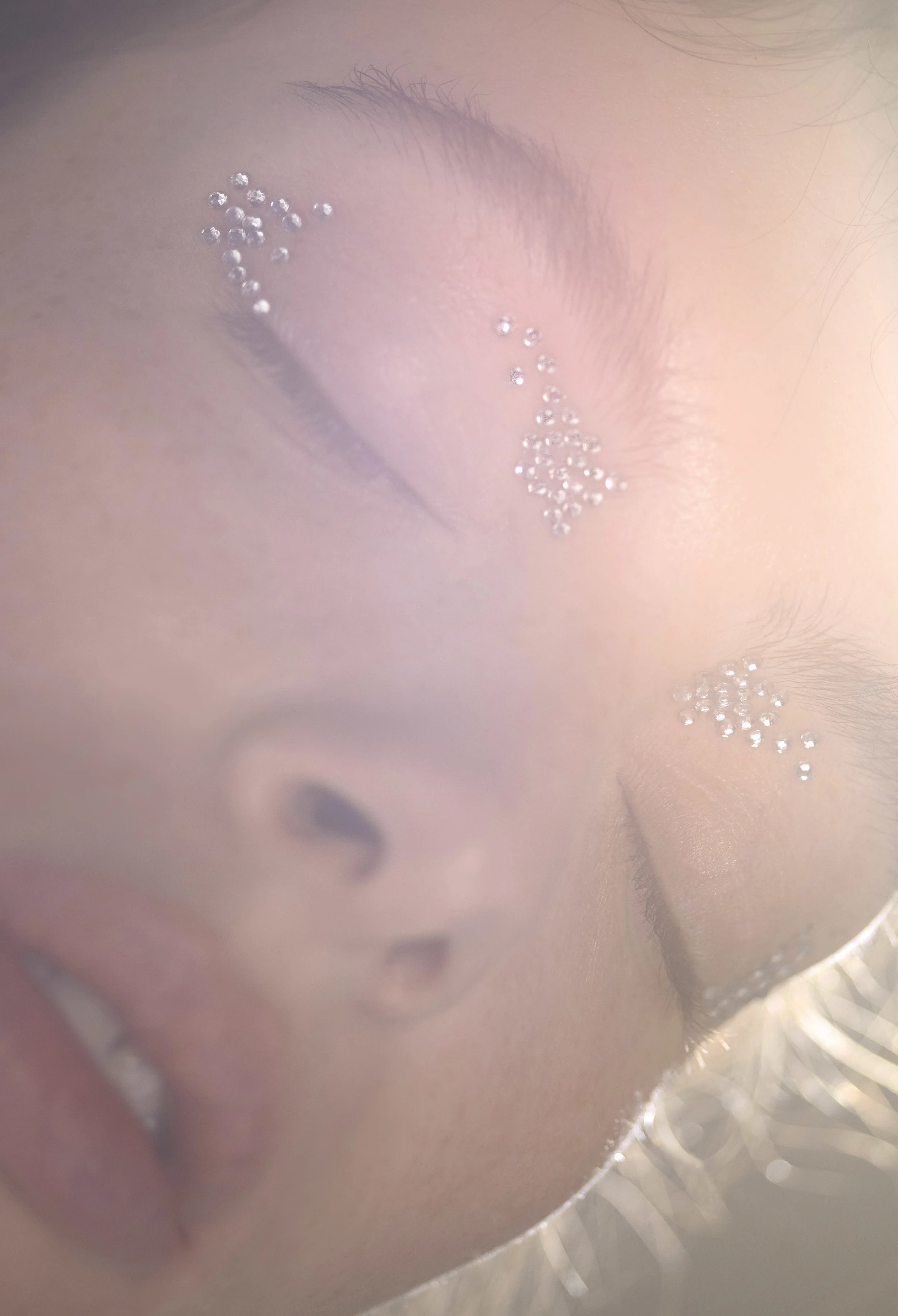 03 FLO MAGAZINE-120 crop.jpg