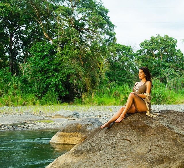 child of the earth 🌎✨🌱
-
have you ever seen something so beautiful that you think how does a place like this exist? my exact thoughts, at this river in Costa Rica.

and quite honestly, I have these thoughts daily.

Ever since I started traveling in