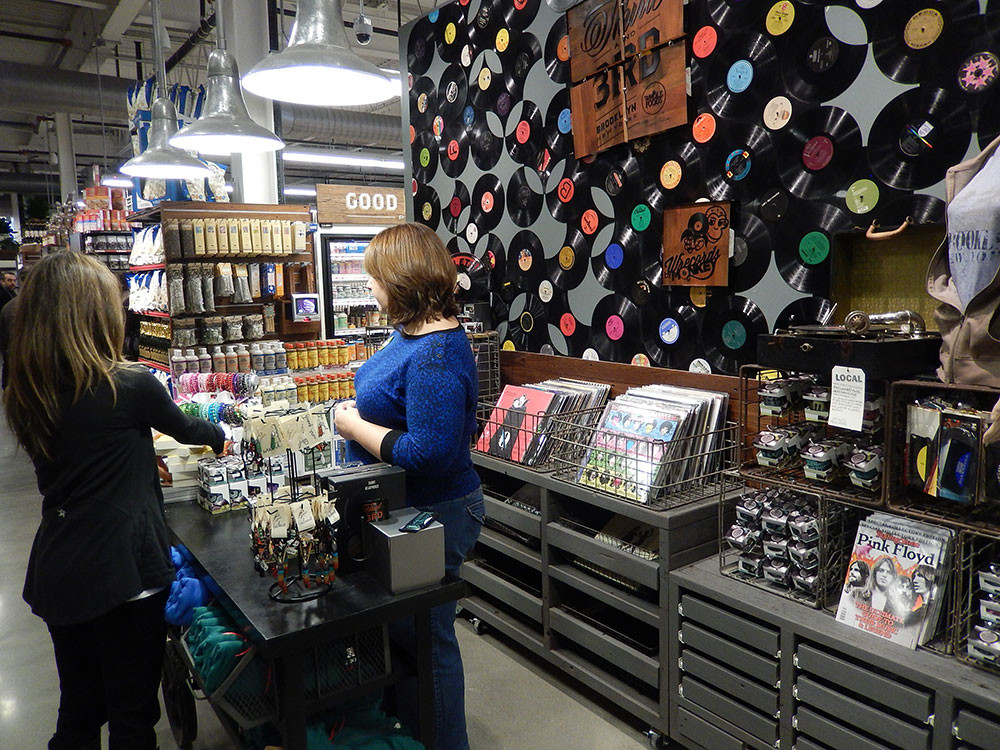  Working with Light/Space/Design, this well known food market now gets all 4 LEED credits for lighting energy and controls in its new stores. 