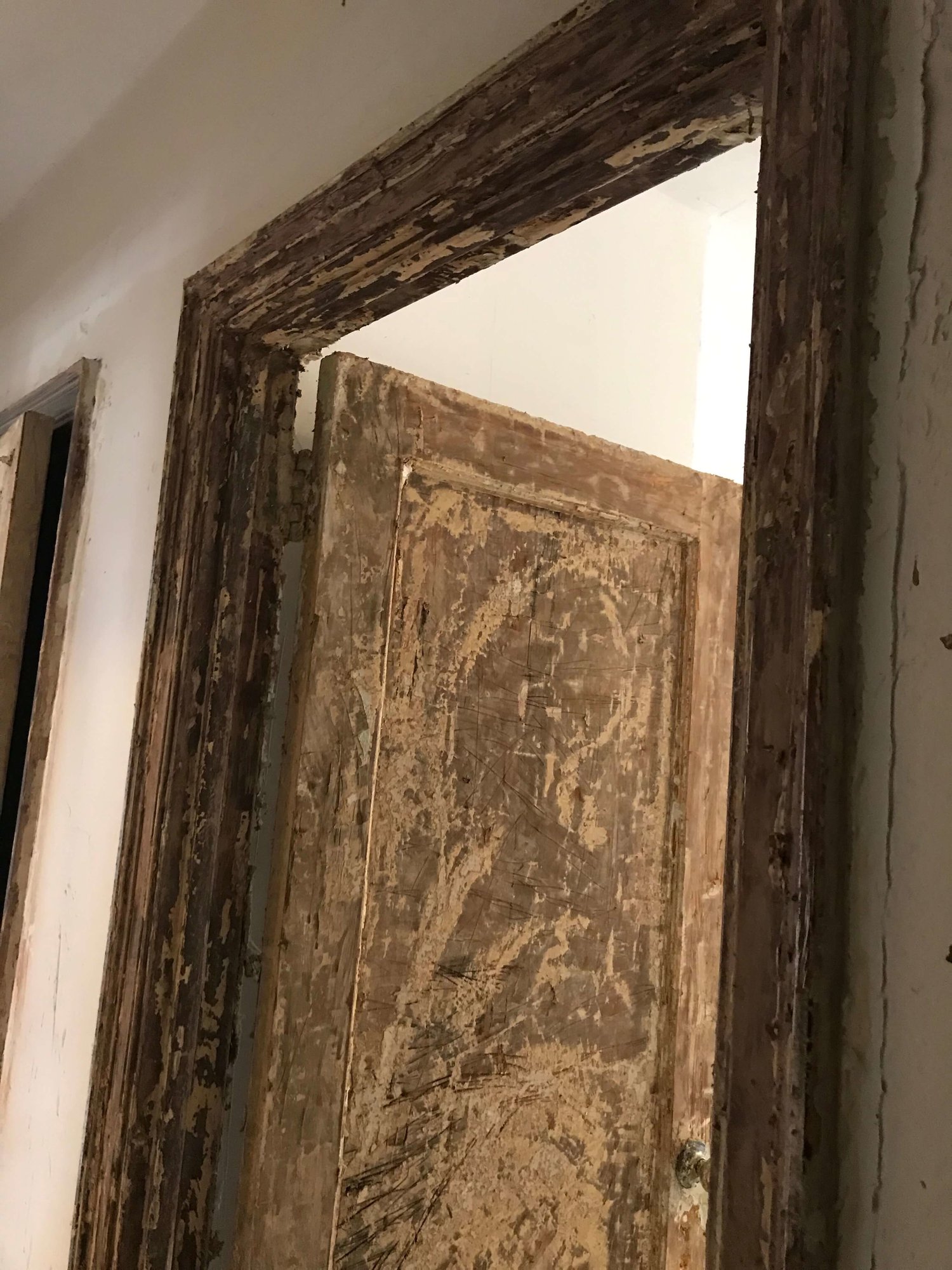Nyc Door And Window Frame Stripping Paintworks Decorating