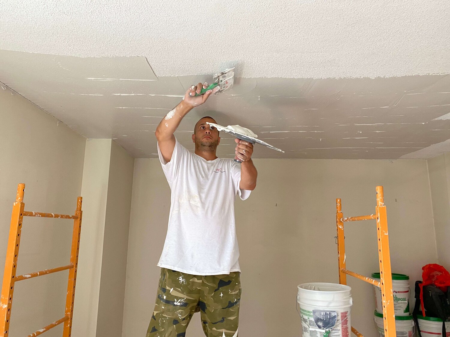 Ceiling Replaster Blog Paintworks, Skim Coat Plaster Ceiling Repair