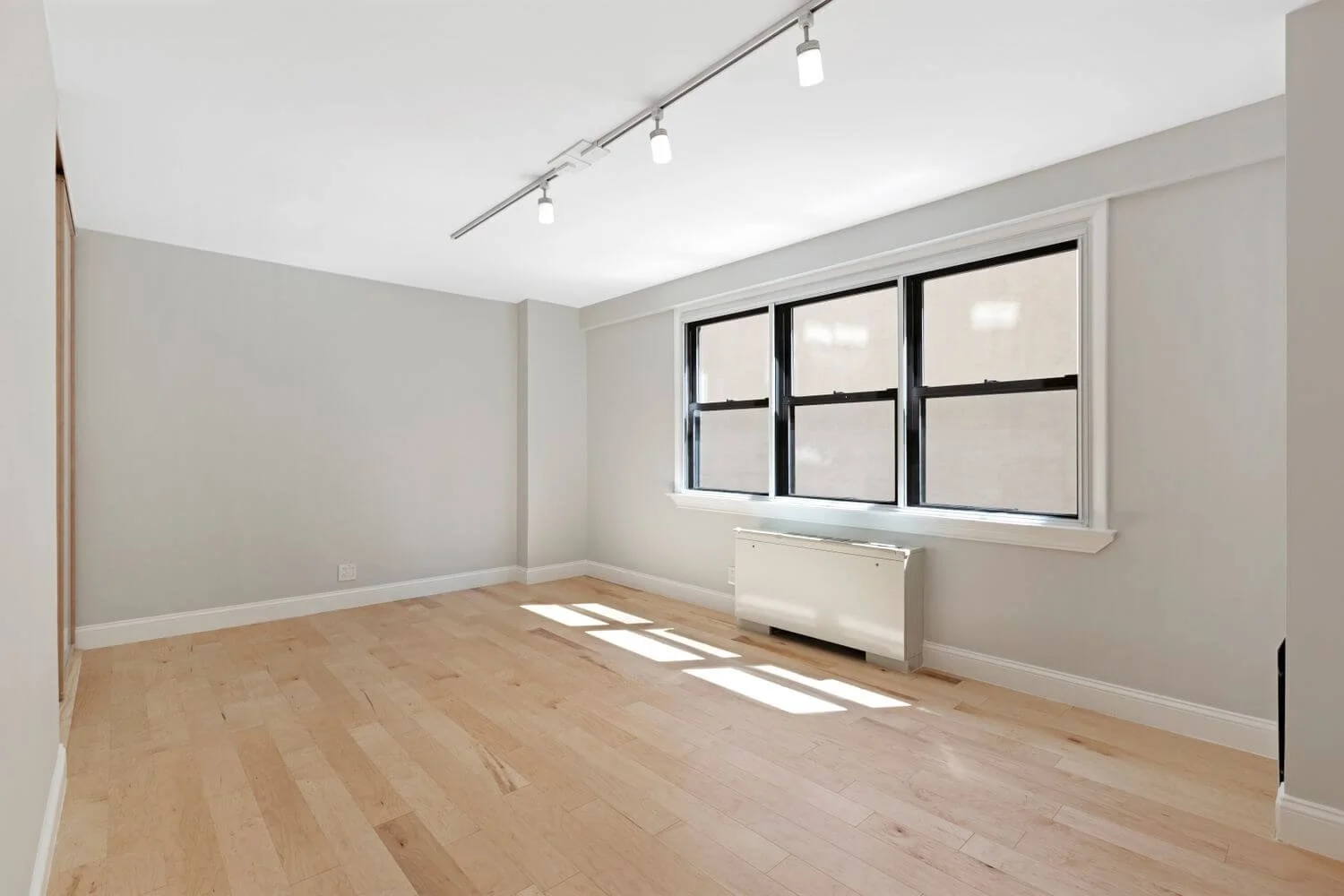 Rose Hill Manhattan Painters — Paintworks & Decorating