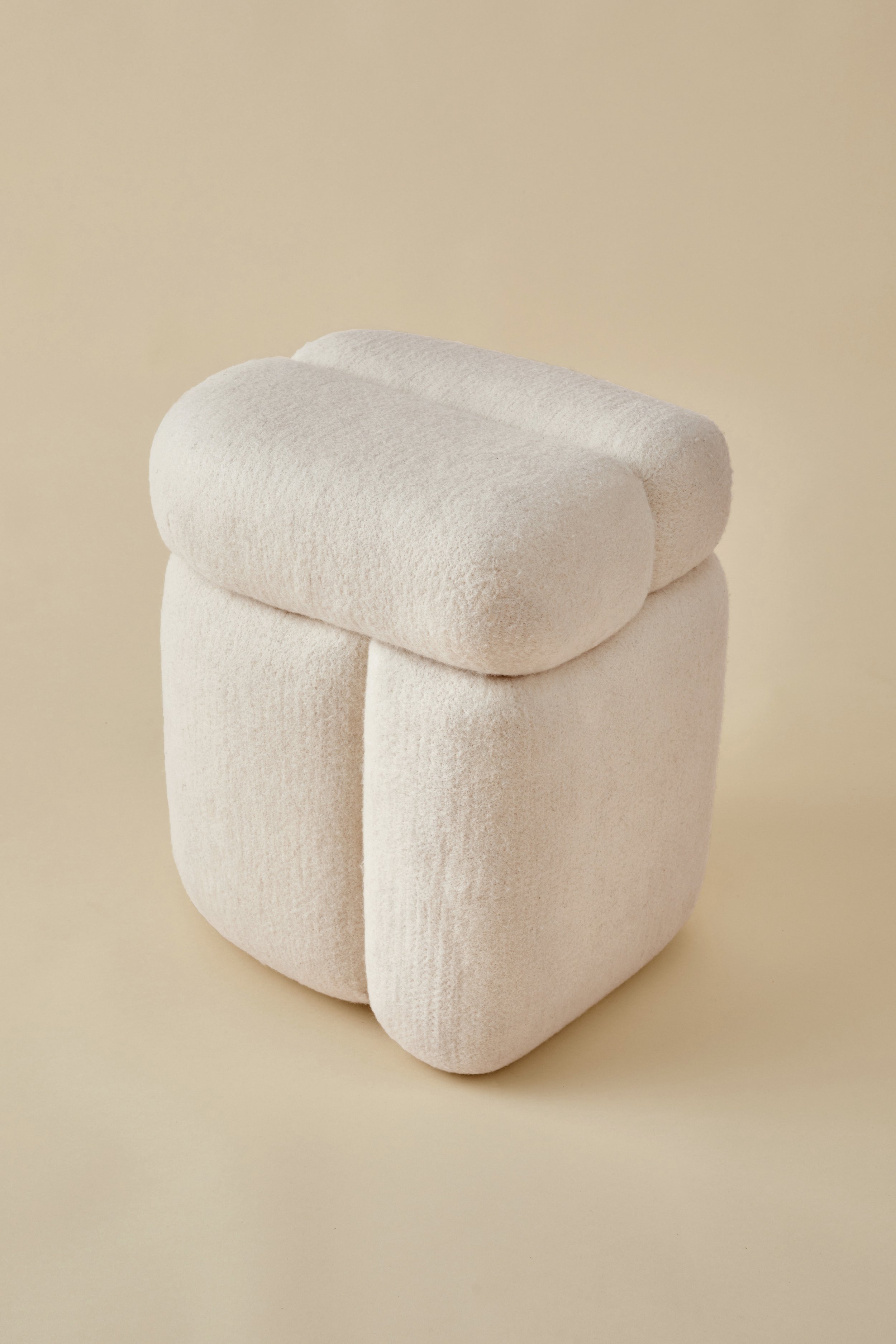 STOOL2.jpg