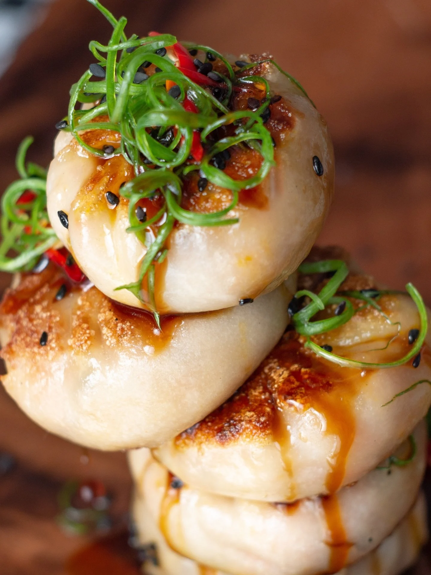 It&rsquo;s T&ecirc;t! CH&Uacute;C MỪNG NĂM MỚI!! Eat some dumplings, slurp some noodles and ring in the new year right! 
.
.
.
.
.
.
.
.
#samesamebutdifferent #bloorcourt #torontofood #foodiesto #discovertoronto