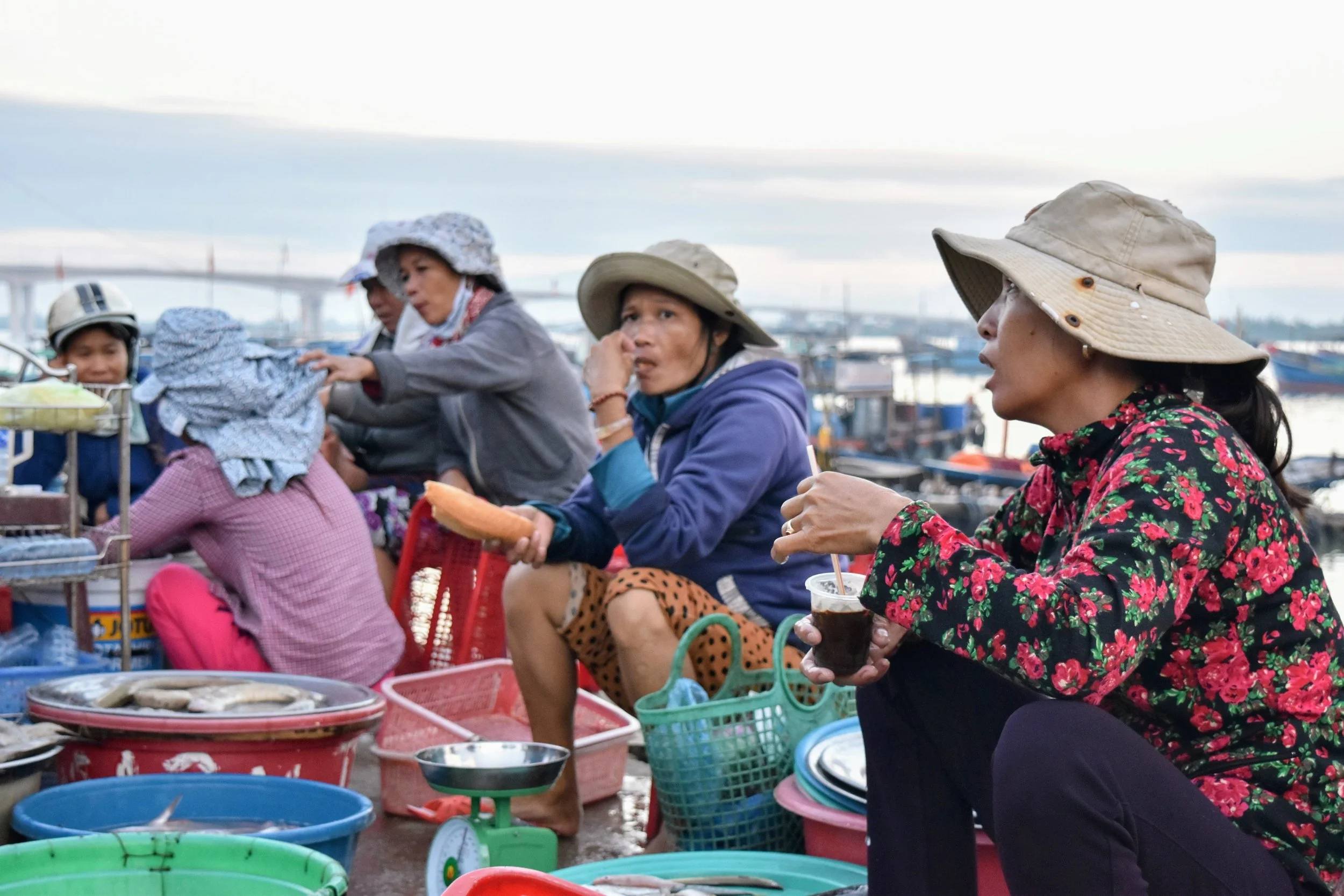 Hoi An waiting for the catch.jpg