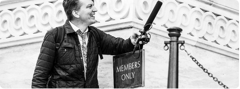 Matt Laslo at US Capitol cropped.png