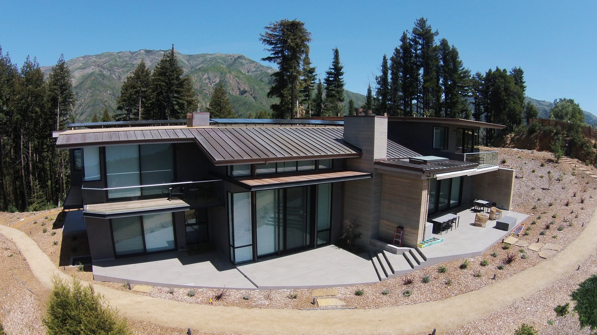 RidgeHouse_4474.jpg