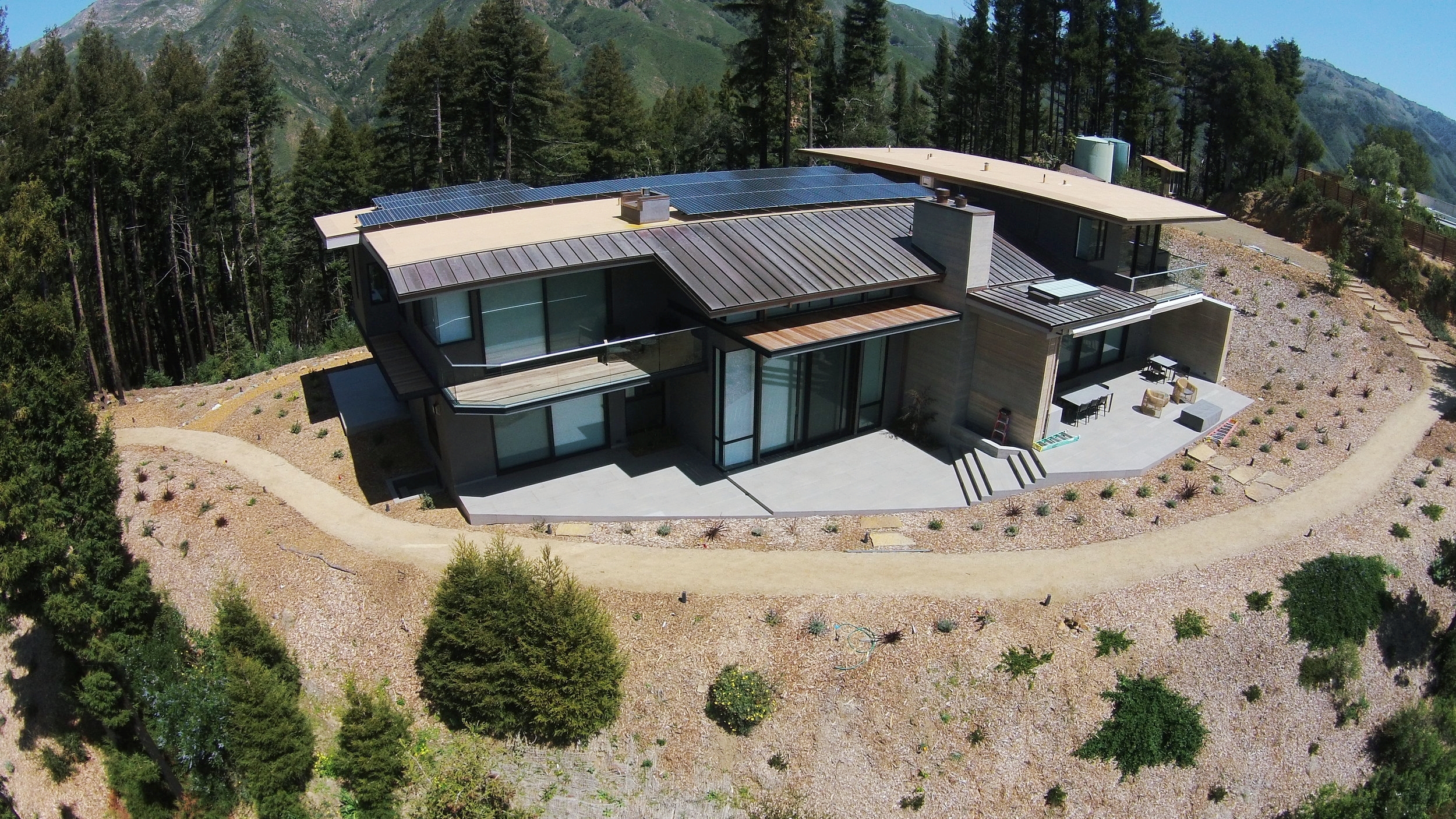RidgeHouse_4476.jpg