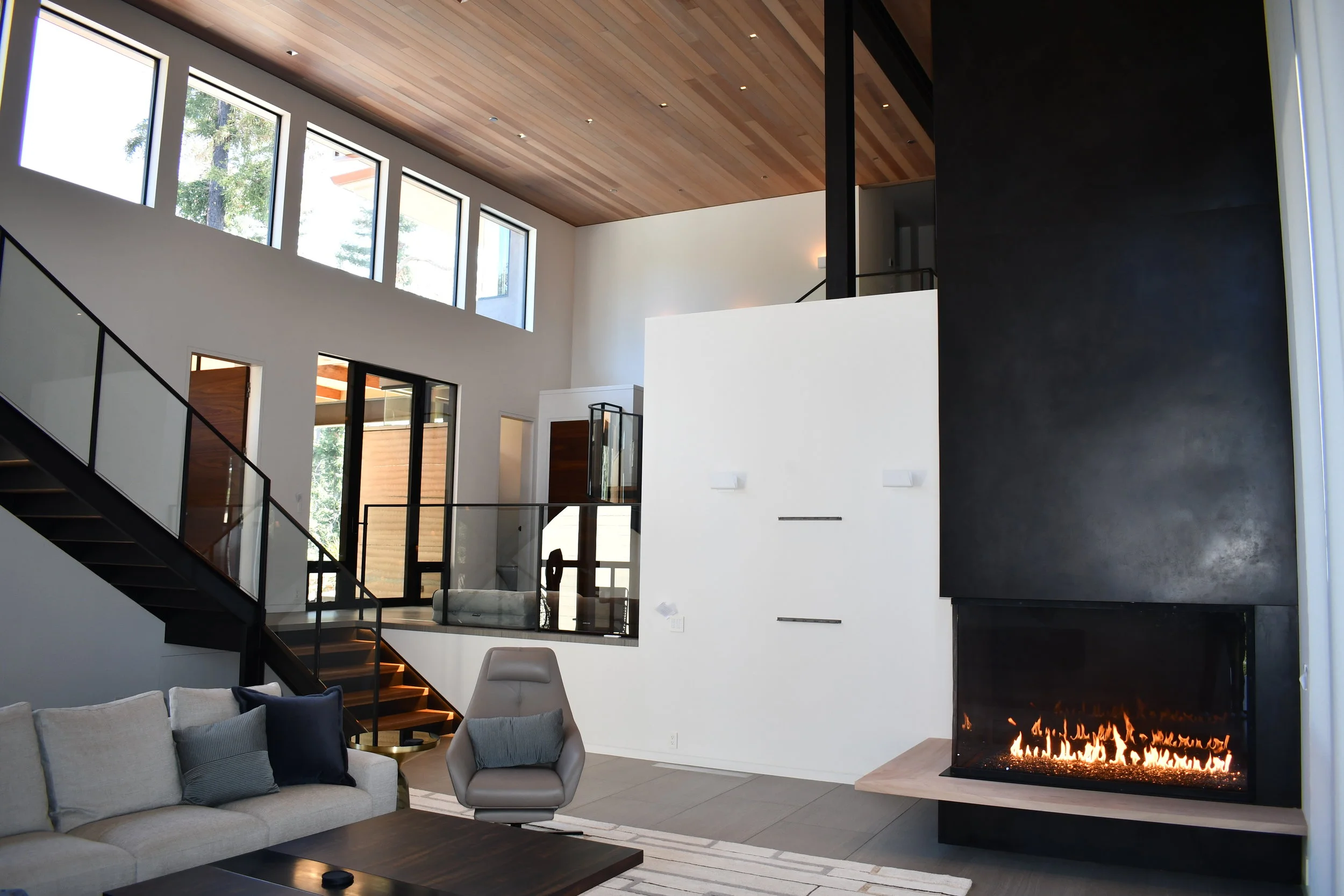 RidgeHouseLiving.jpg