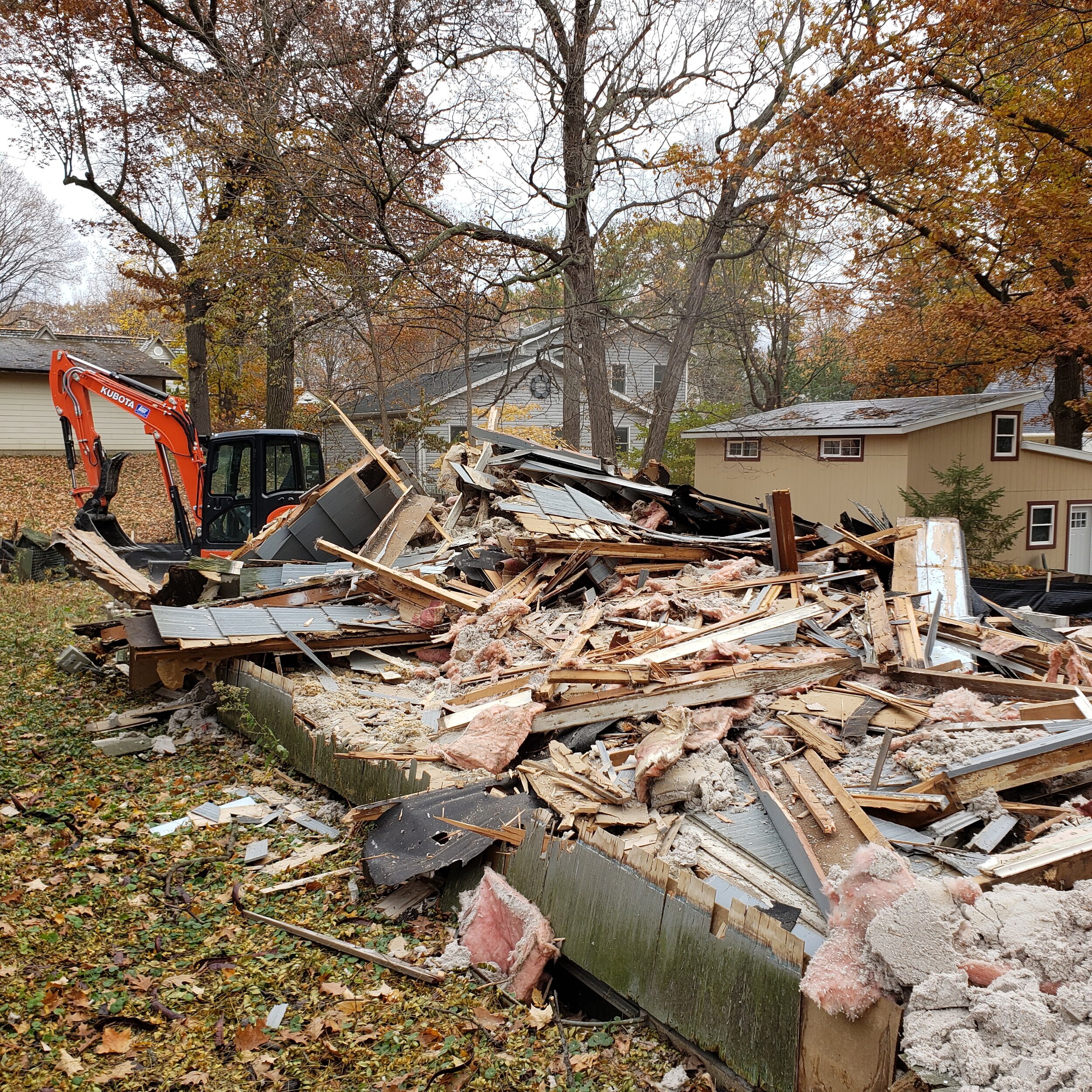 House is down, now time to load out the debris!