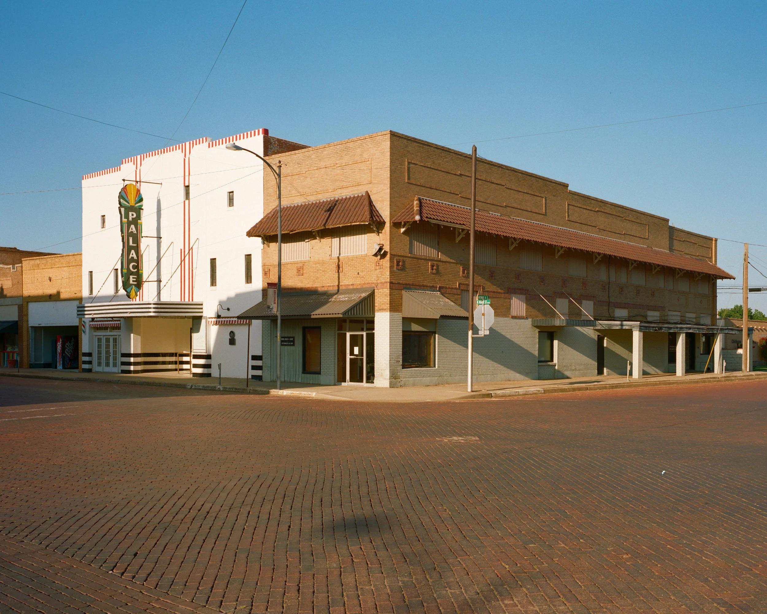Palace, Childress, TX, Highway 287, 2019 - 120 Portra (6x7)