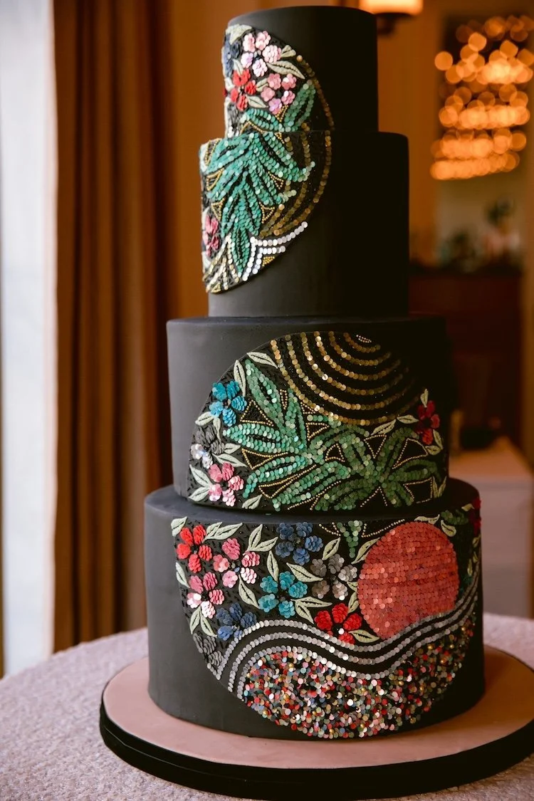 edible-sequin-wedding-cake-by-sha.jpeg
