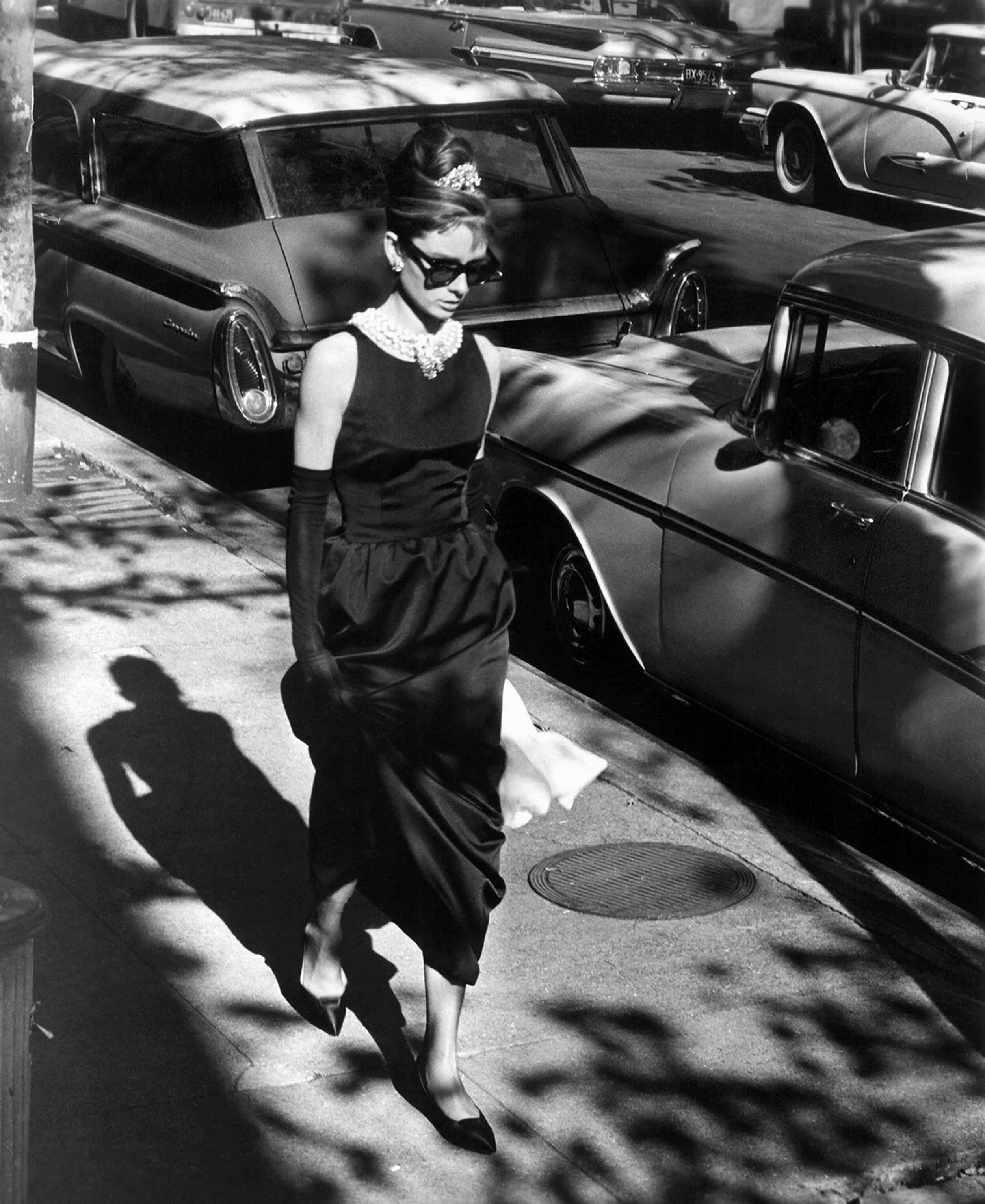 Hailey Feldman - Dress Like Audrey Hepburn