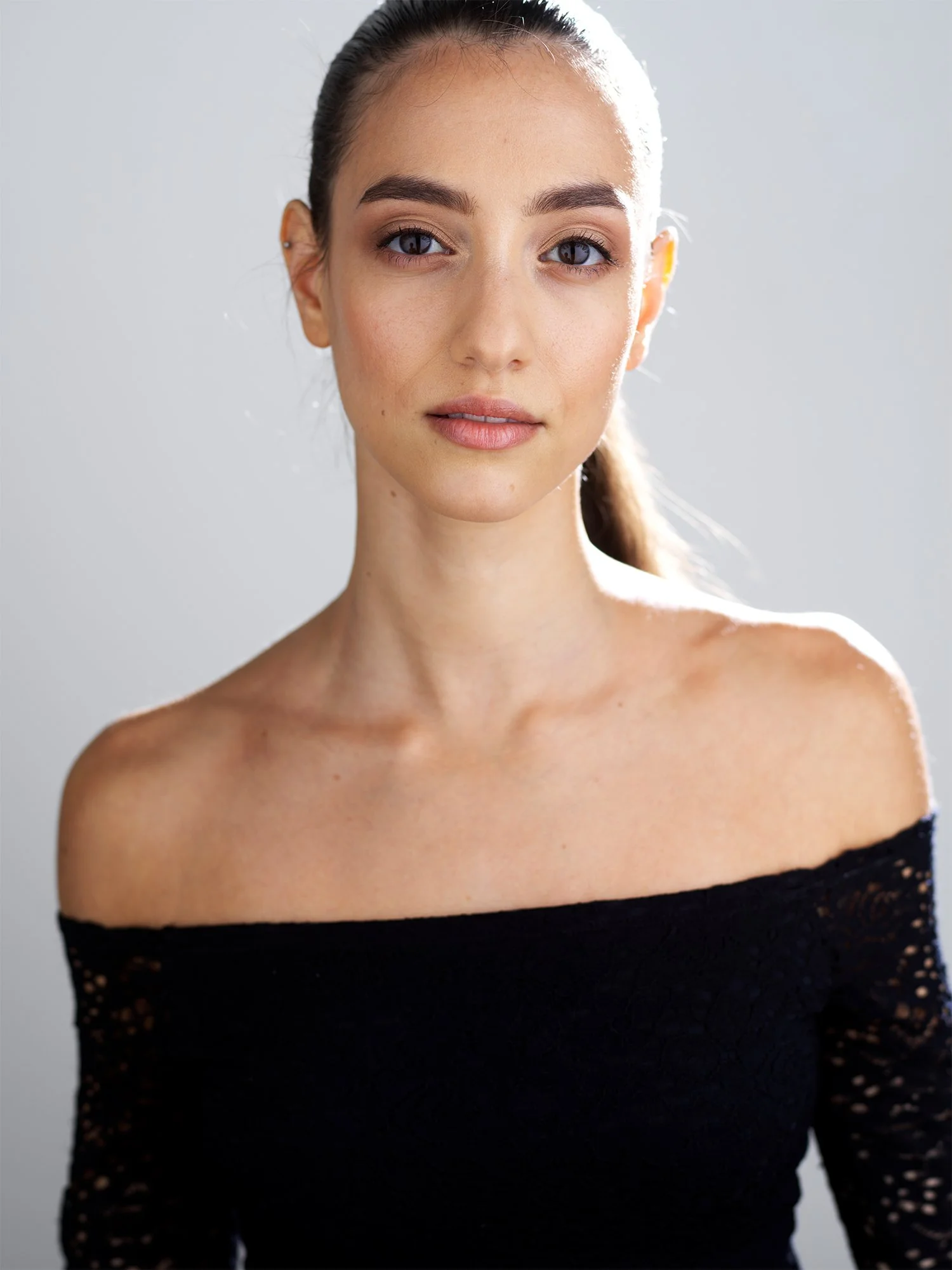 Evita Zacharioglou_Ponytail_jackjilltalentagency.jpg
