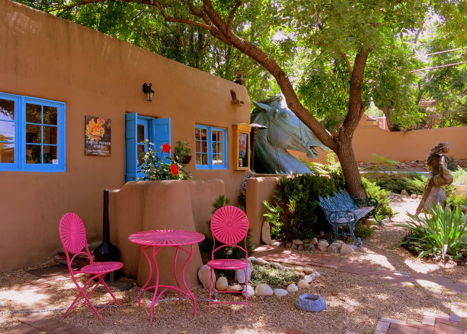 One of many canyon road galleries