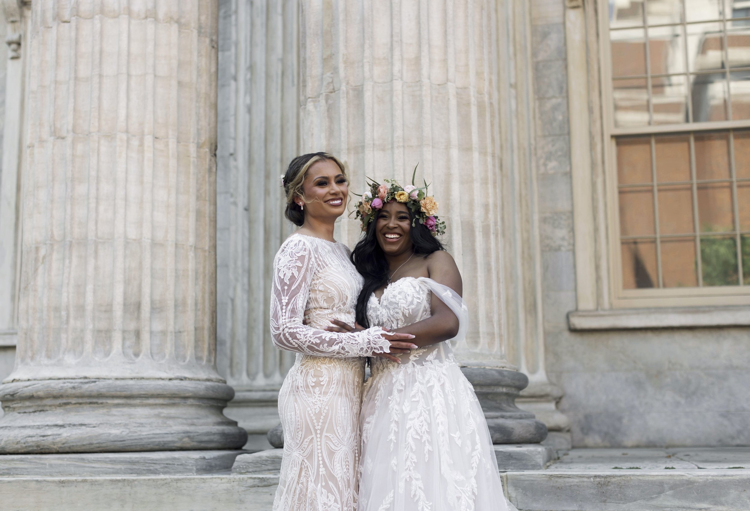 V &amp; Nzinga's Stylish Summer Wedding | Location 215, Philadelphia