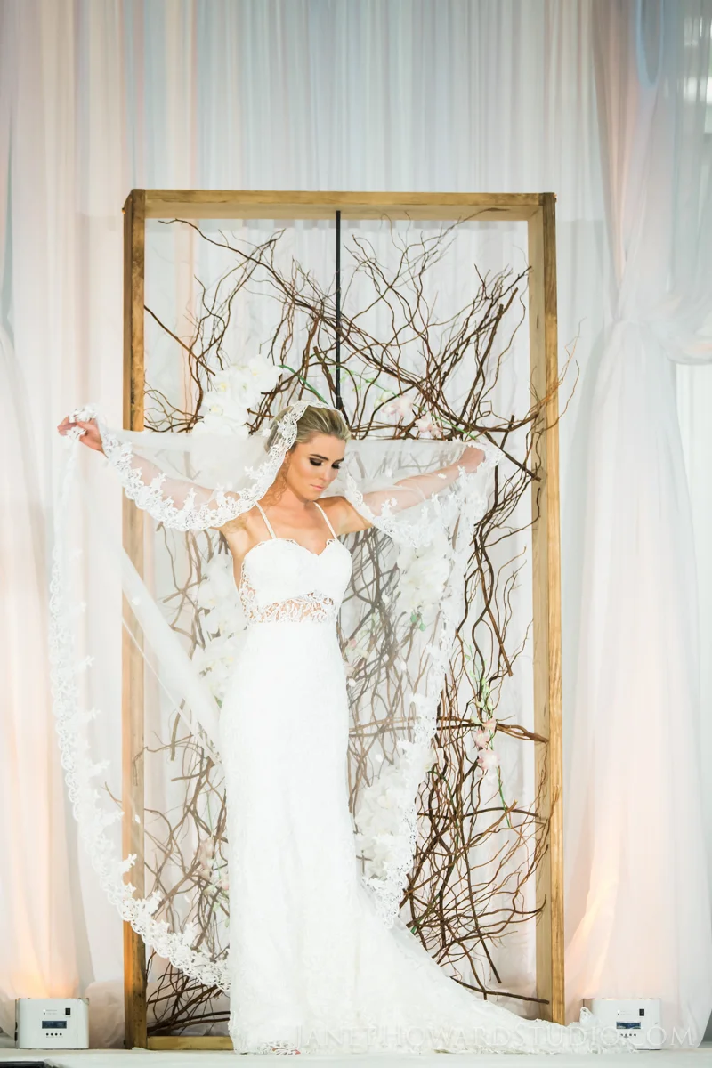 Photography: Janet Howard Studio