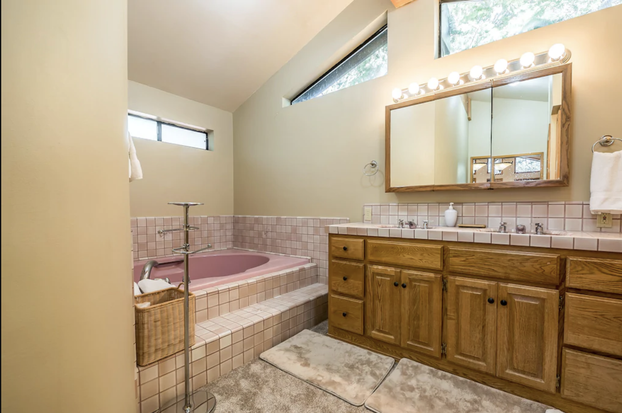 Master Bathroom #1 