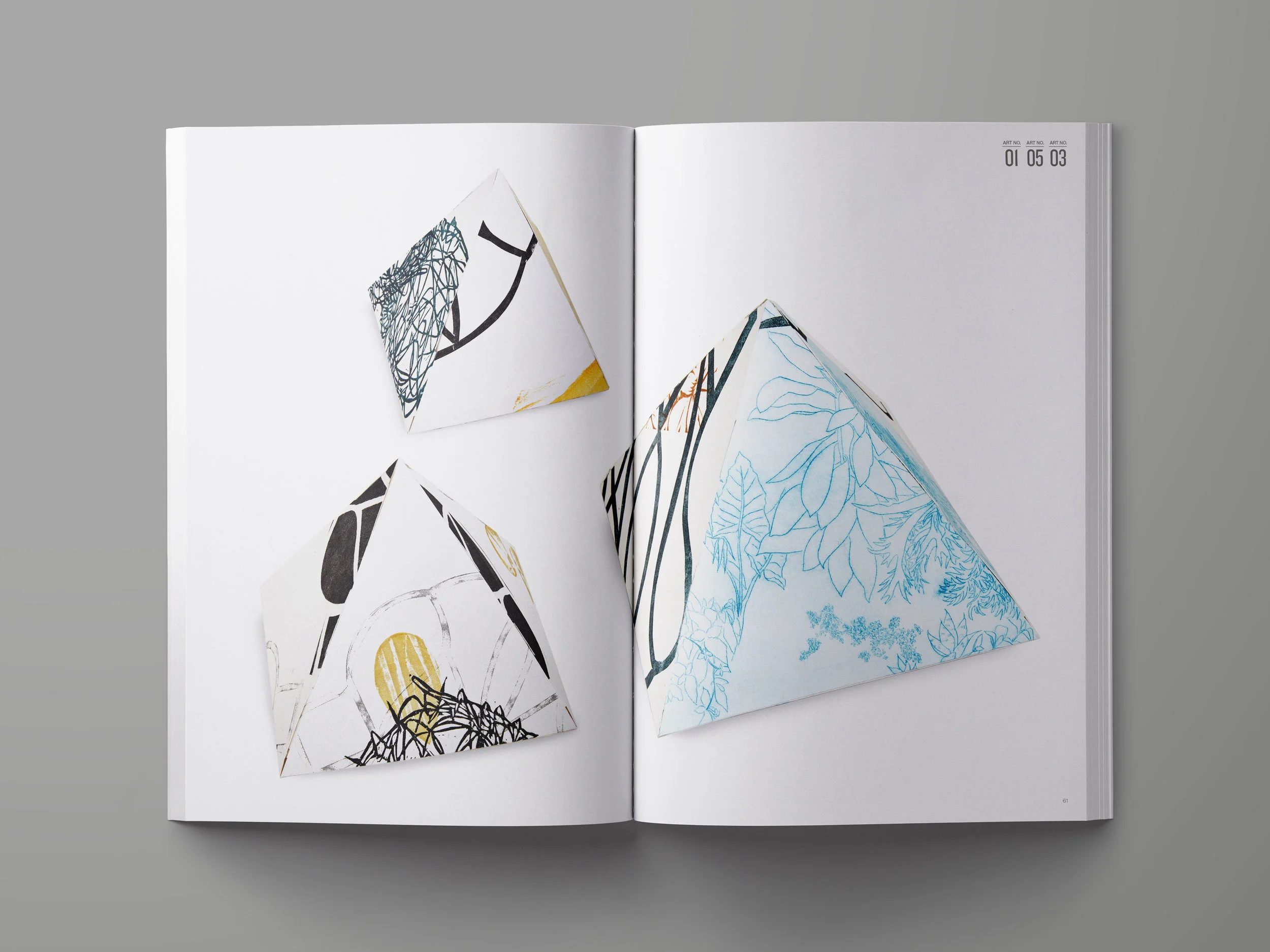 Mockup_Spread30.jpg