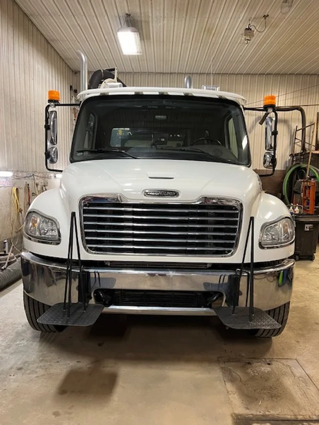 2018 freightliner front.JPG