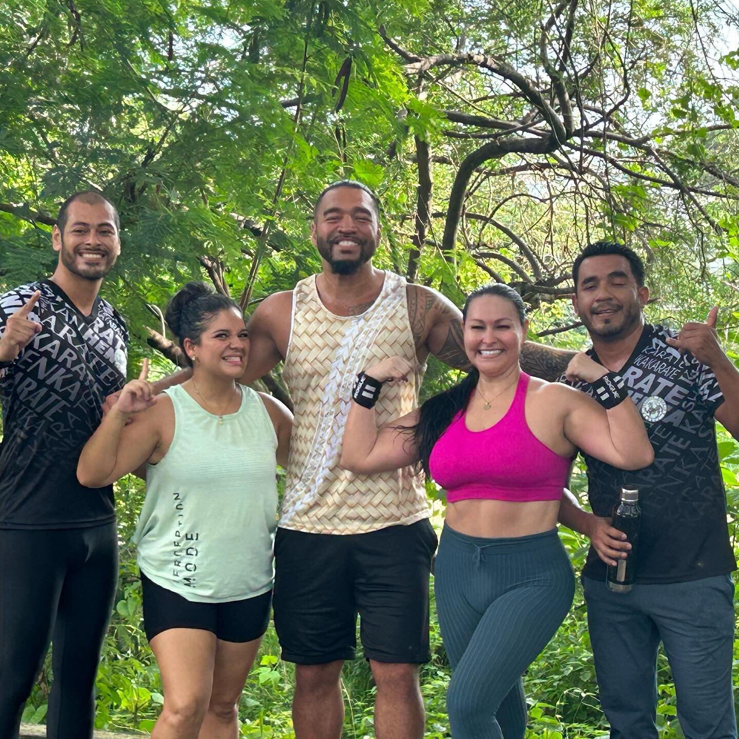 On our last visit to Puerto Vallarta we had the pleasure of working with @romano.pv and his students for a great outdoor session! Training is not limited to the way you like to exercise or where you&rsquo;d like to train. Always look to learn new thi
