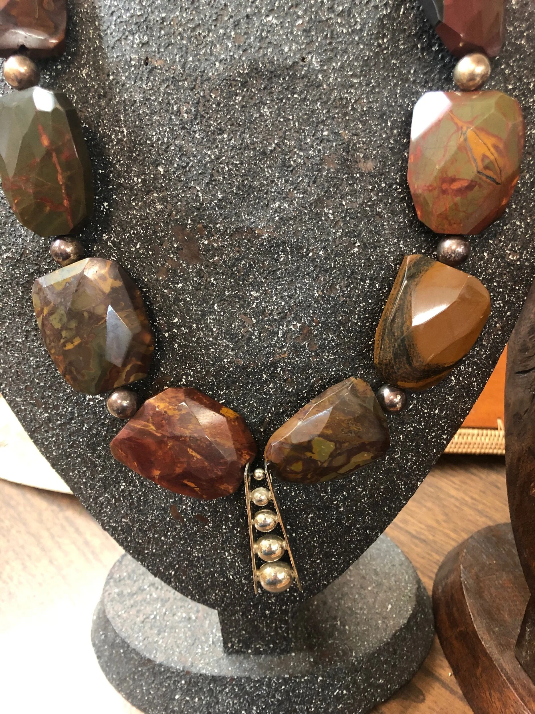 37E2C640-B847-45FE-8AA5-7FB9B27D1CC6