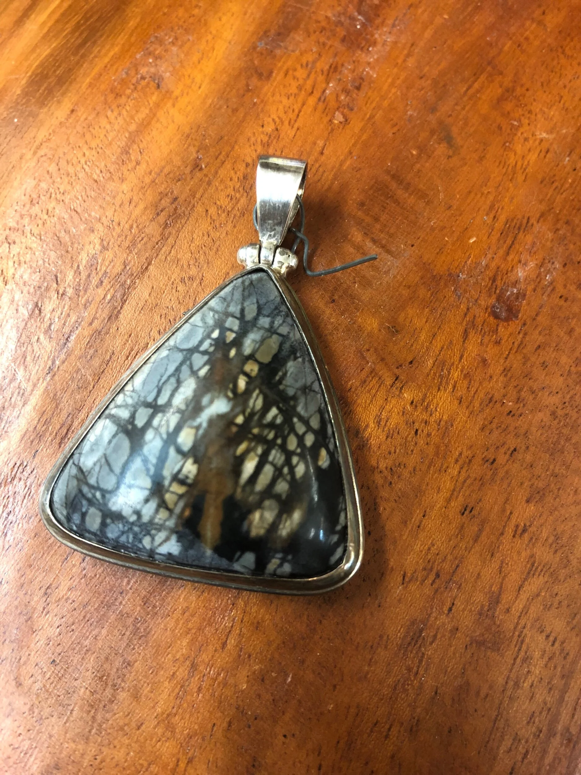 4A4D4B48-4B45-448F-9A59-4F0C8E42E701