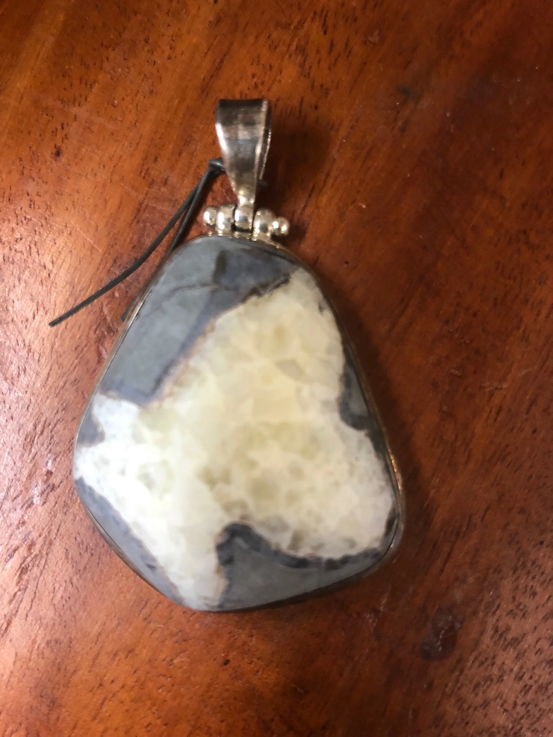 76B5CF8C-ED60-42BF-82C5-715D33B6E03F