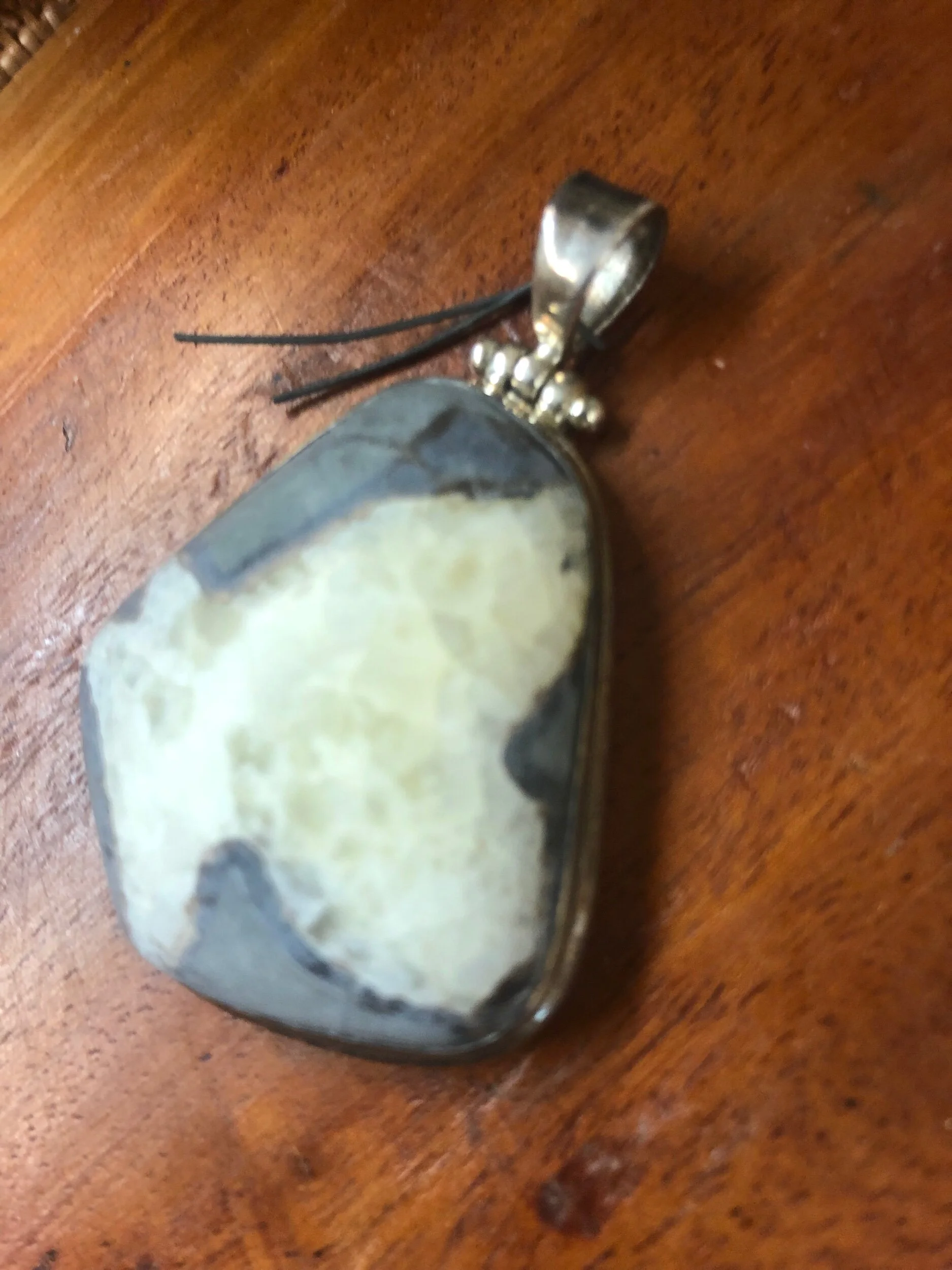 FDE9296A-EE7A-4EF2-BA52-951E66E503C8