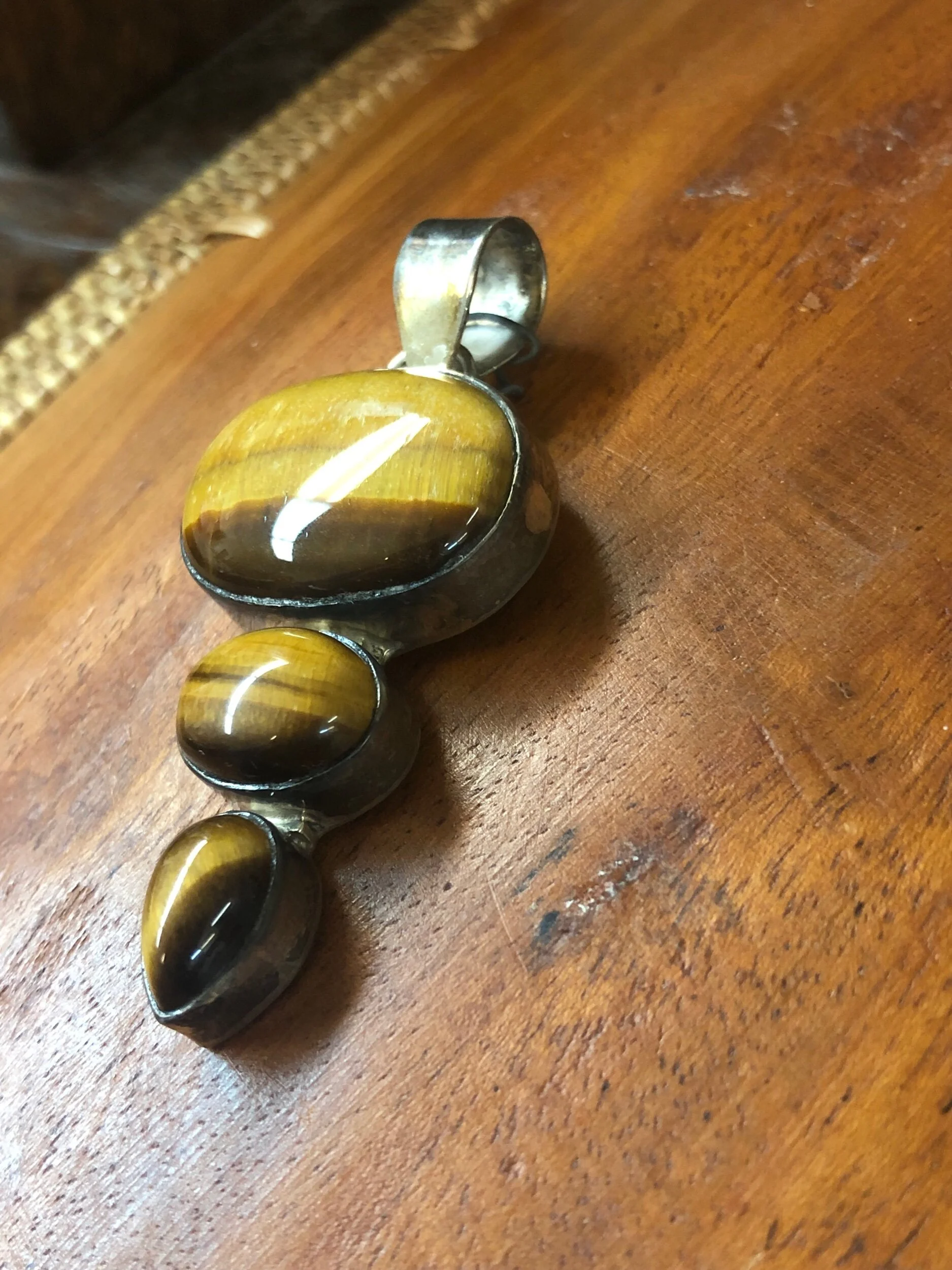 4338ED1C-01B2-4D04-BAFB-665888F64F5F