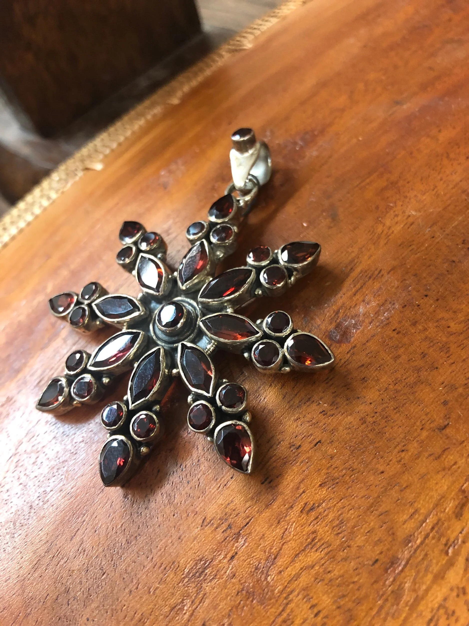 5516685F-1353-4771-96A7-DE0385F2E698