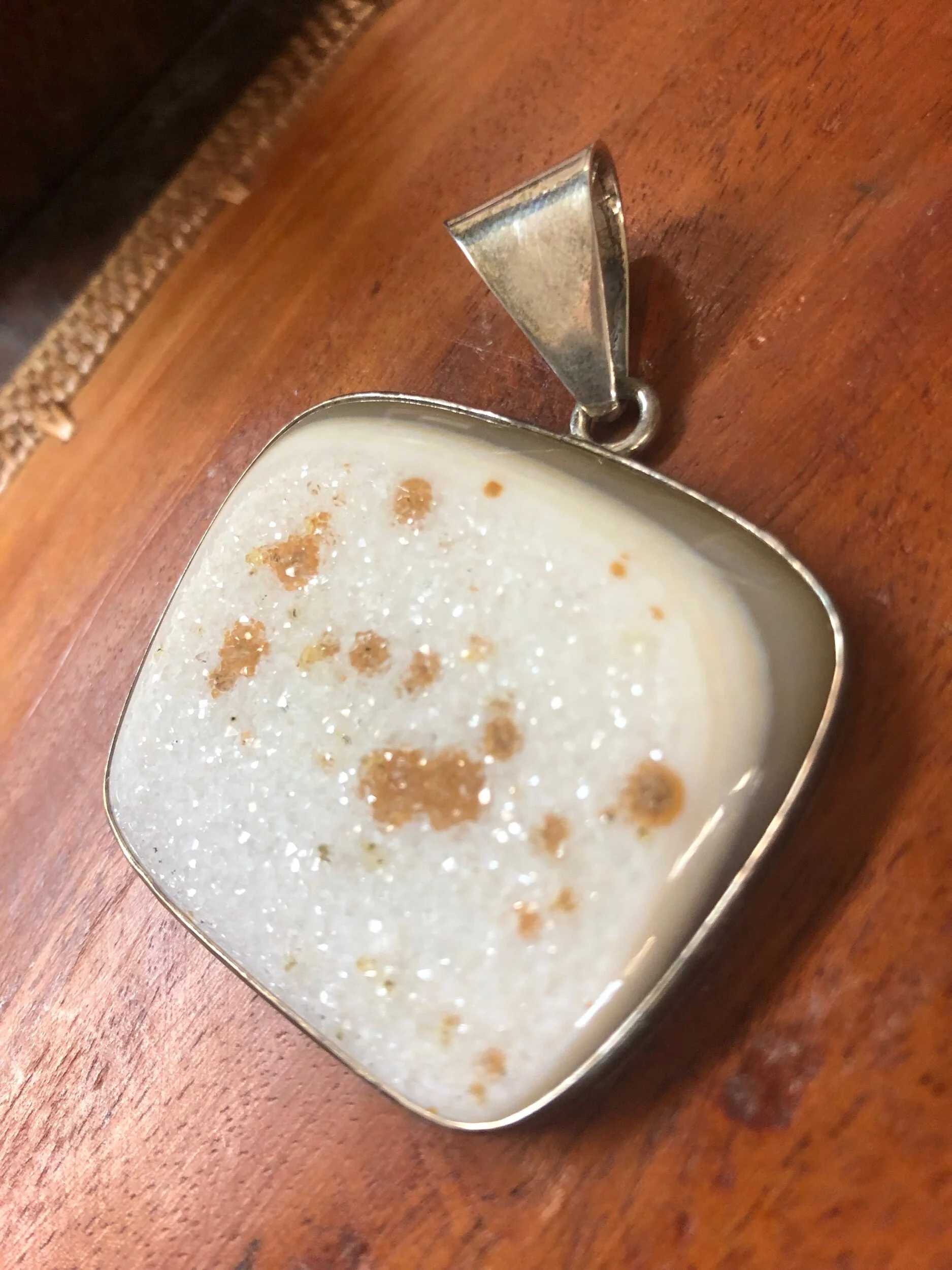 9D1FA40B-A195-49D8-BE3E-0FC055CCCFD3