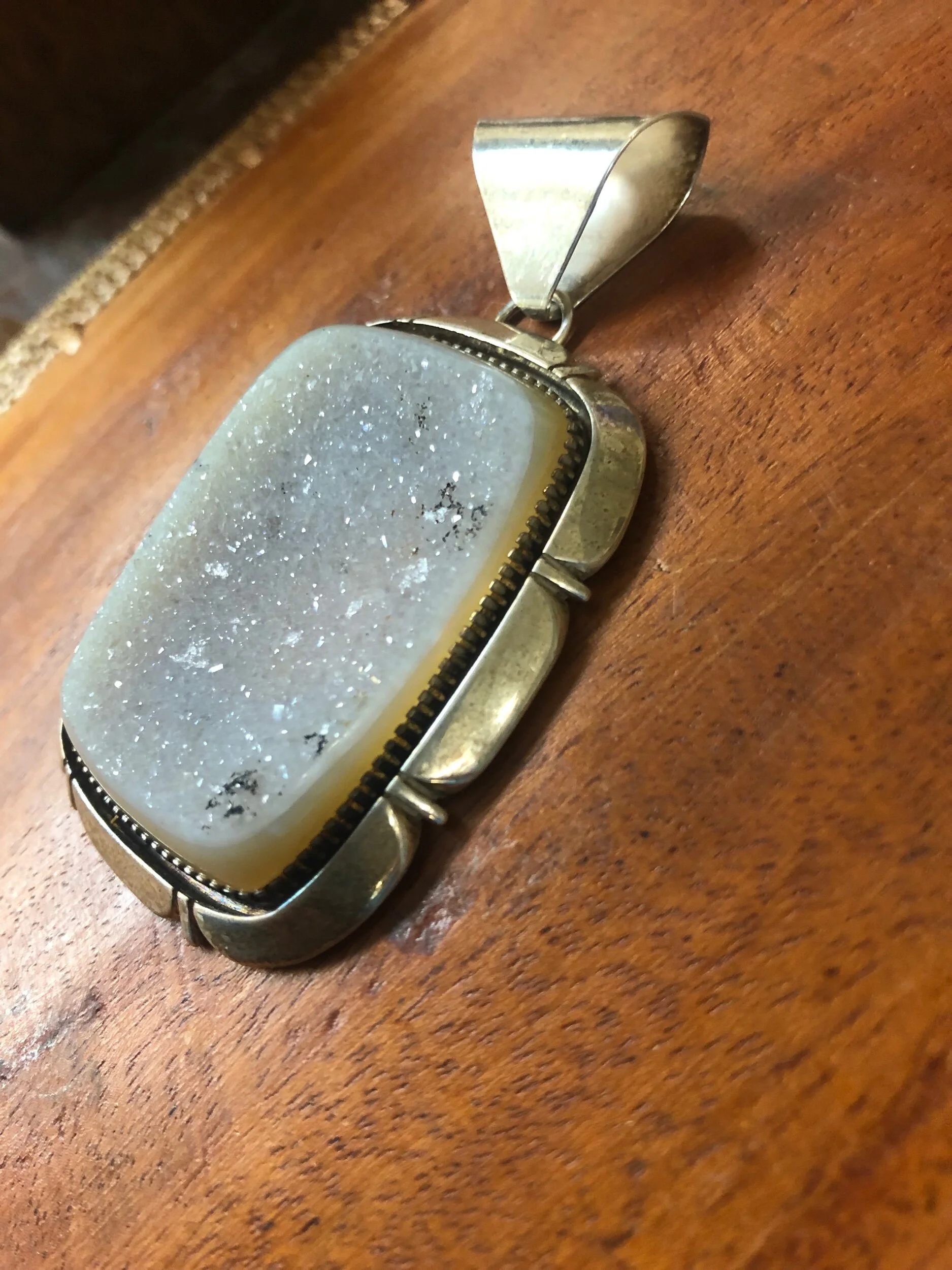 F47B79A6-0E05-4C5D-9E1F-CC9393BCFB1C